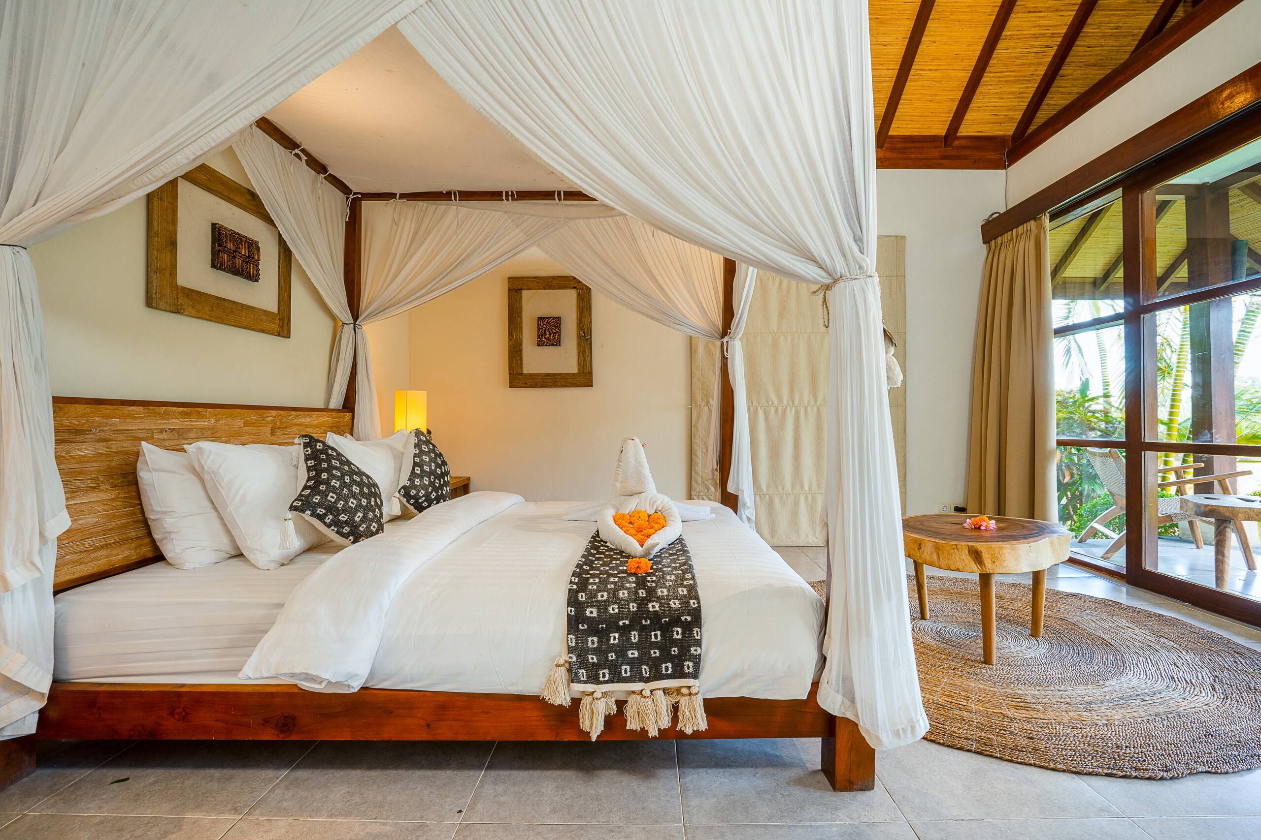 Villa Alroda Sawah, private luxury oasis in Canggu 24