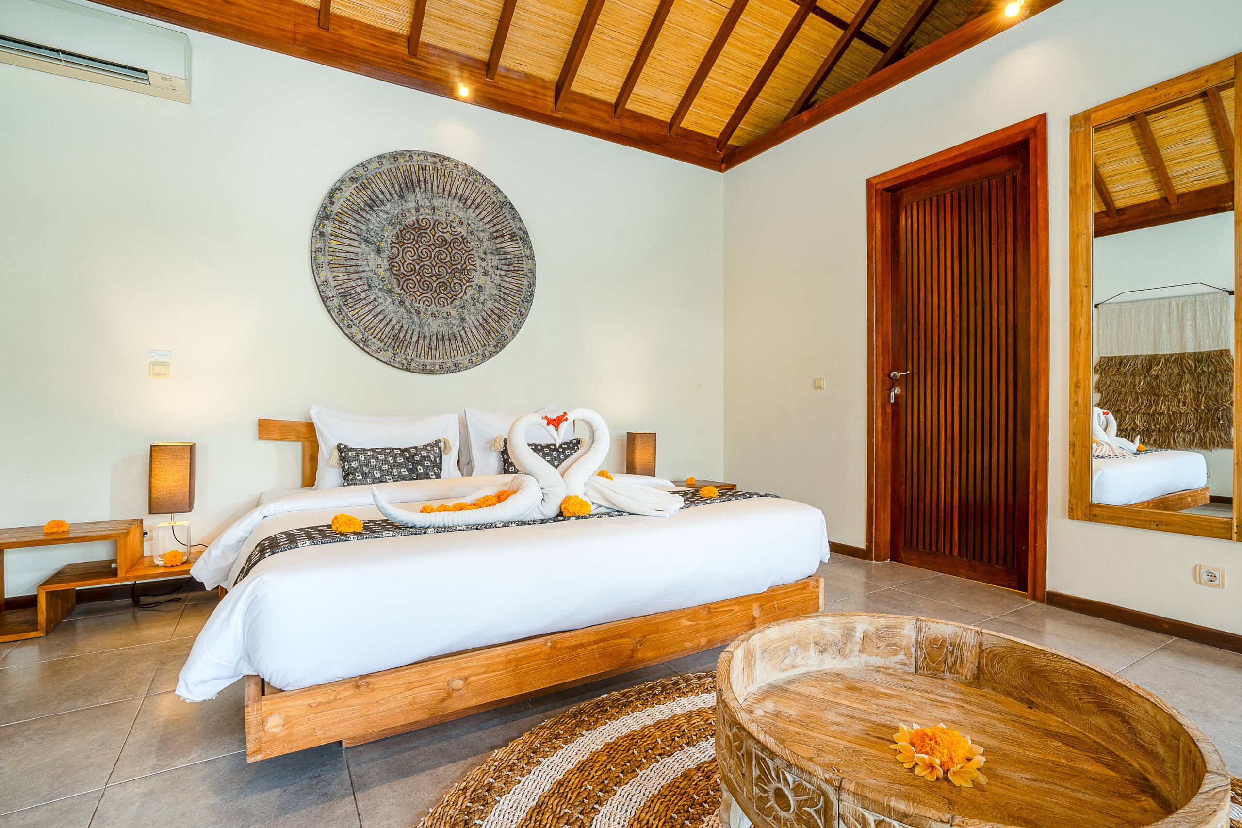 Villa Alroda Sawah, private luxury oasis in Canggu 40