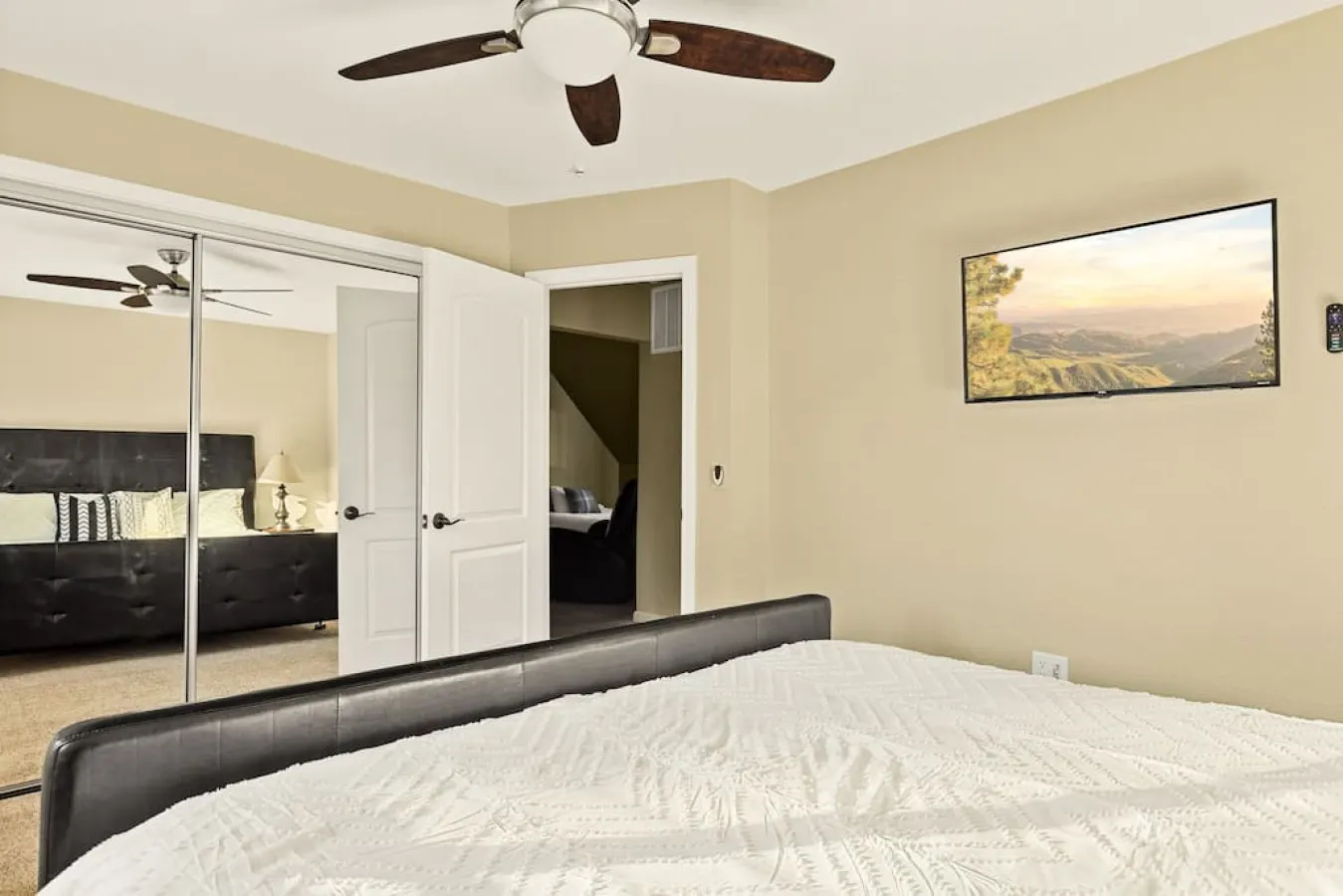 Beary Peaceful Mtn Escape, with hot tub and game room 12