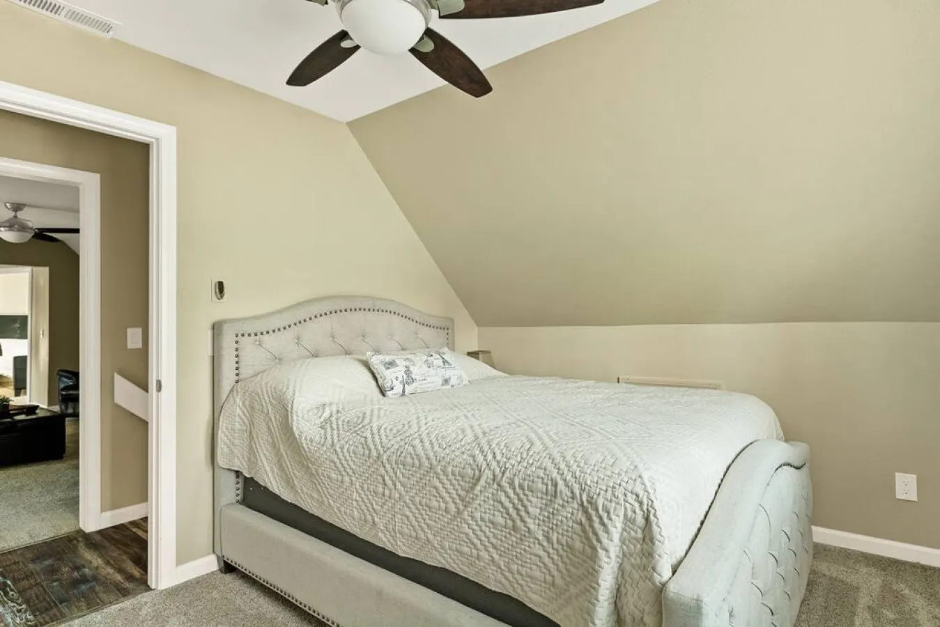 Beary Peaceful Mtn Escape, with hot tub and game room 17