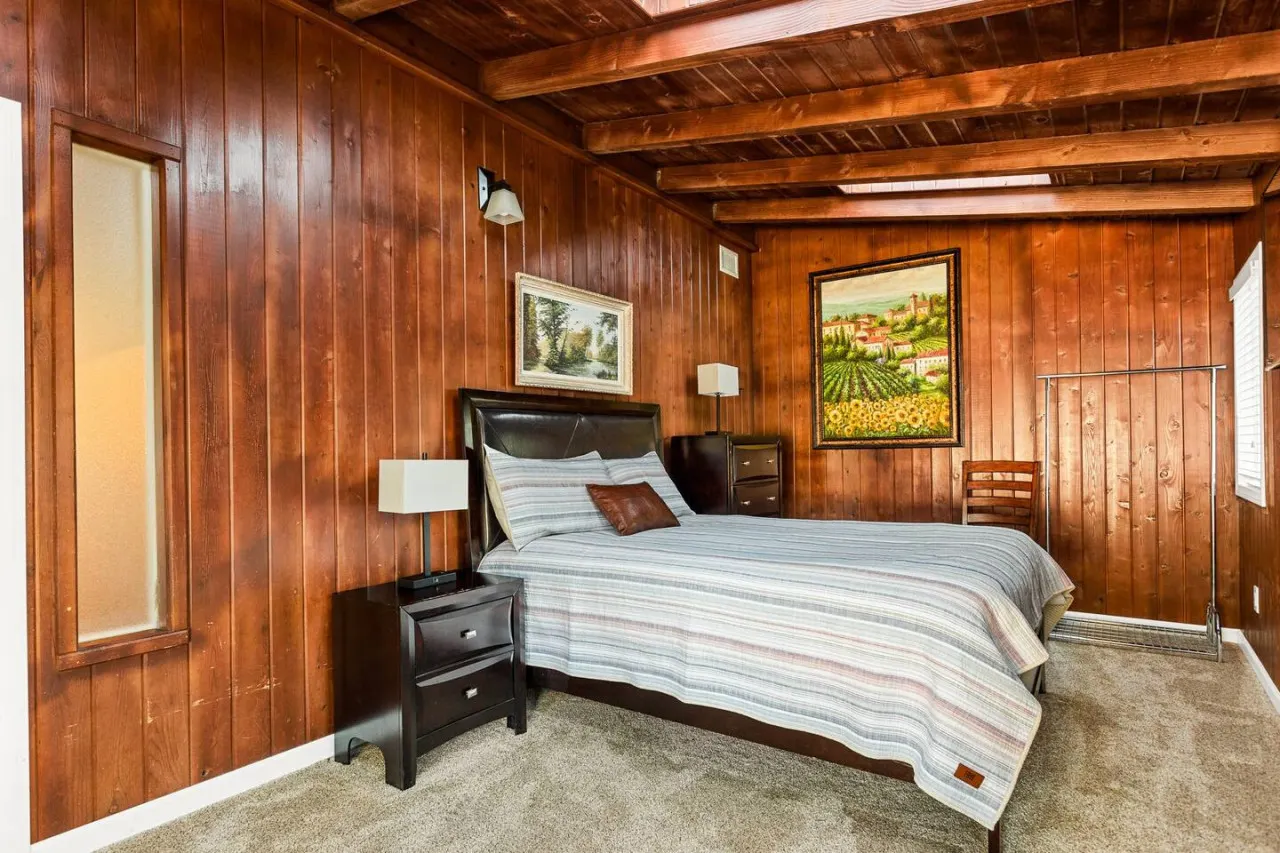 Beary Peaceful Mtn Escape, with hot tub and game room 19