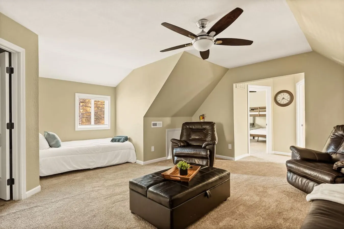 Beary Peaceful Mtn Escape, with hot tub and game room 20