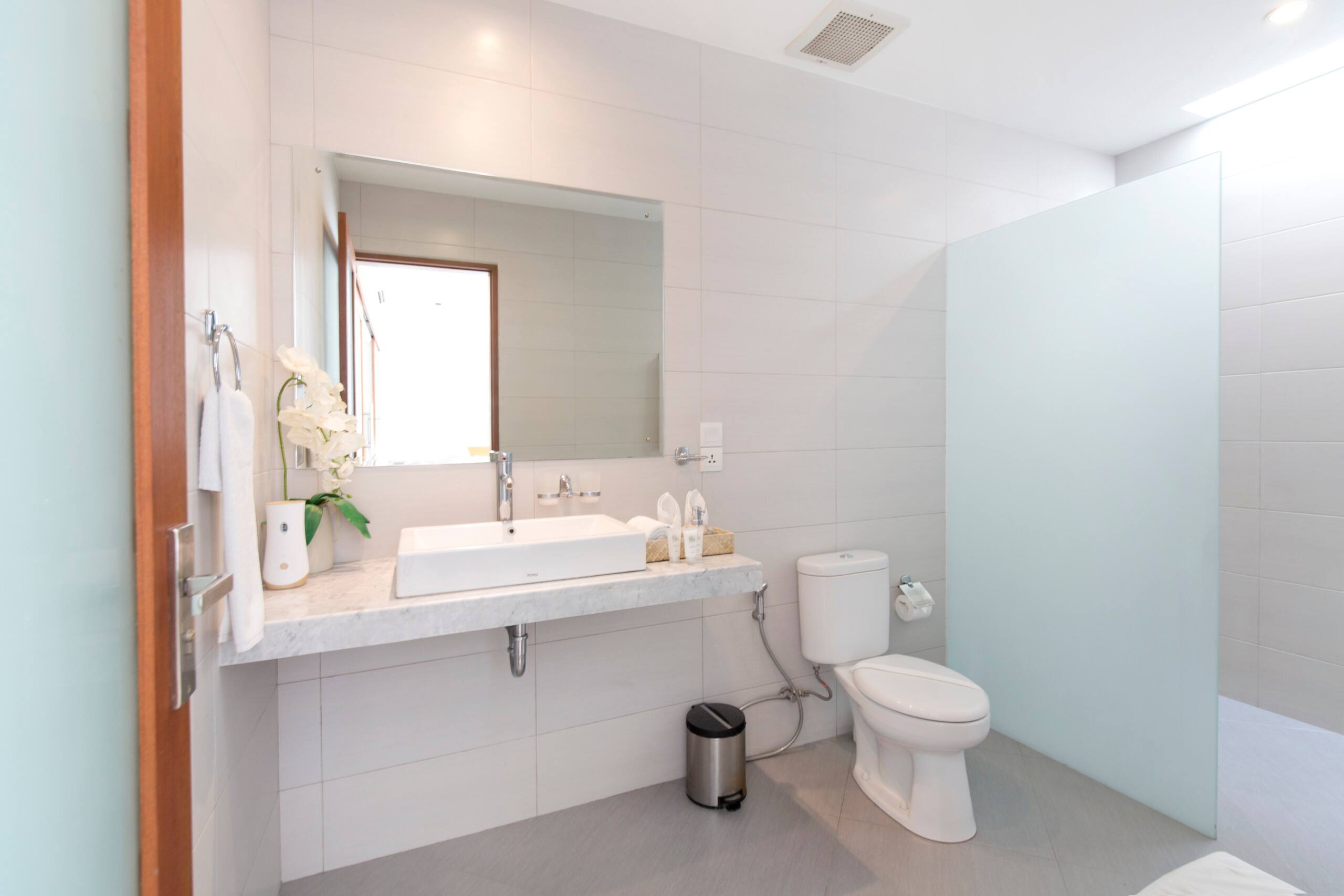 Prani Dua 3br Villa in the heart of Seminyak 16