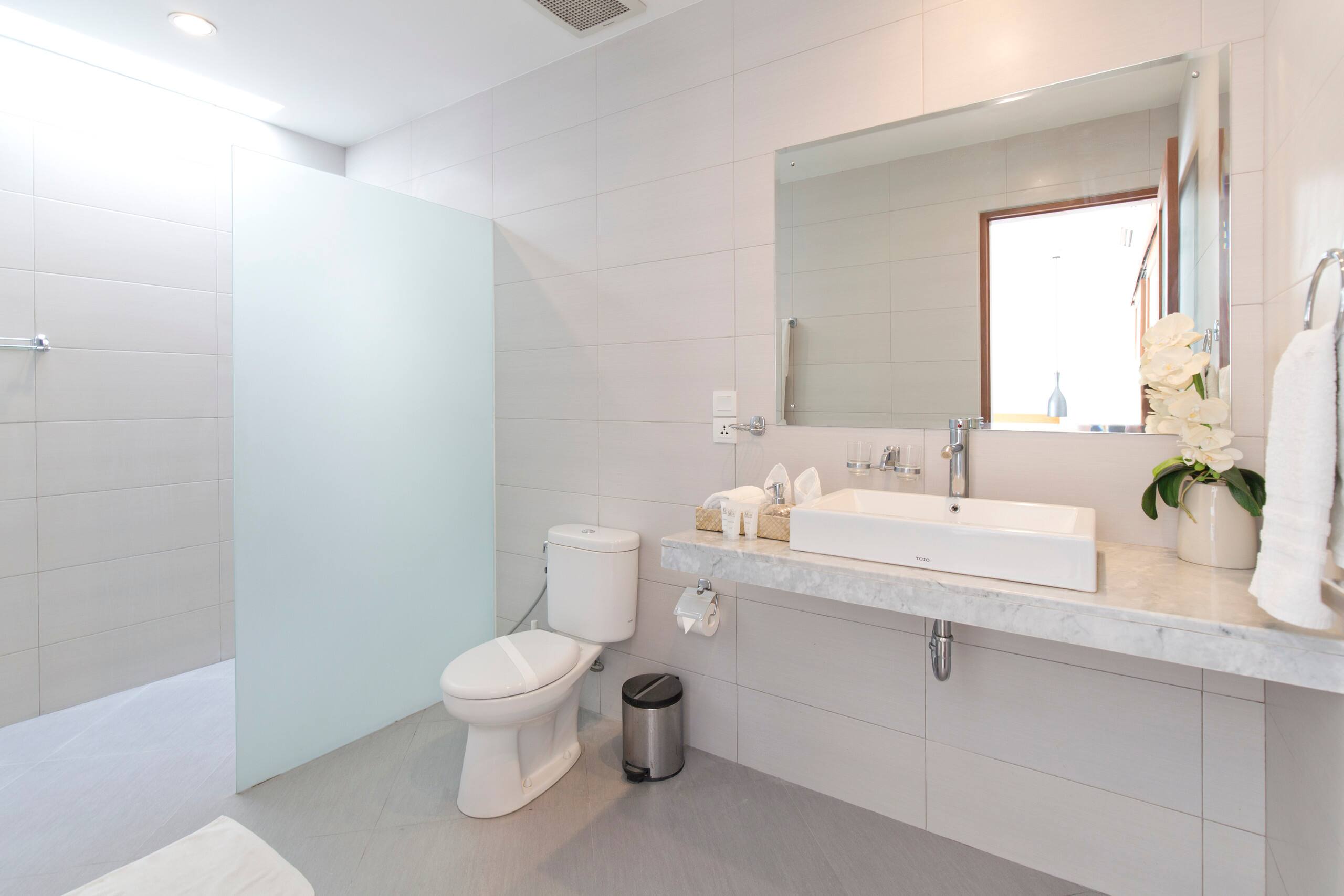 Prani Dua 3br Villa in the heart of Seminyak 17