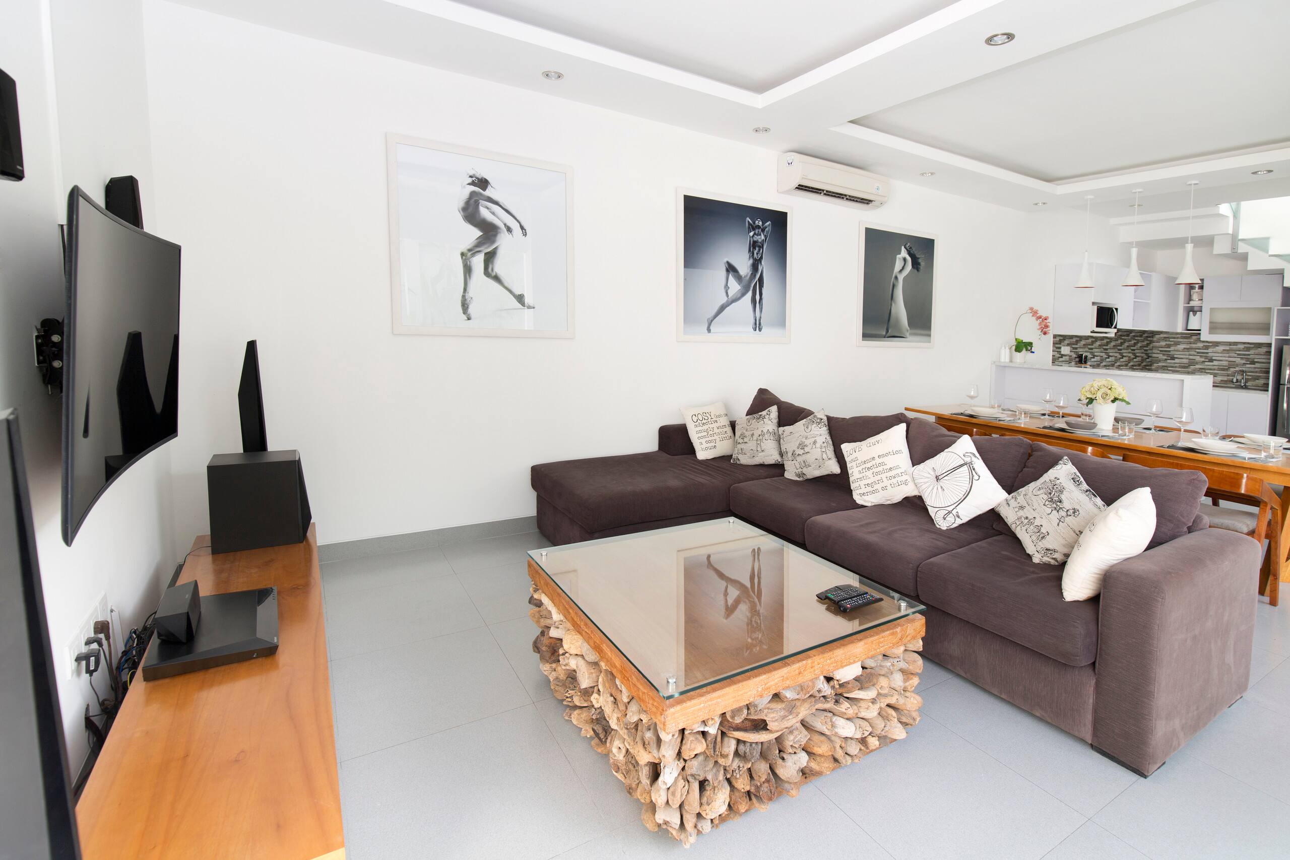 Prani Dua 3br Villa in the heart of Seminyak 12
