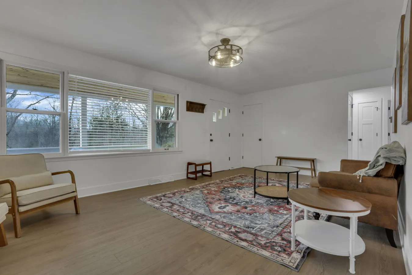 The Sitterly - Cozy Ranch in Canal Winchester 11