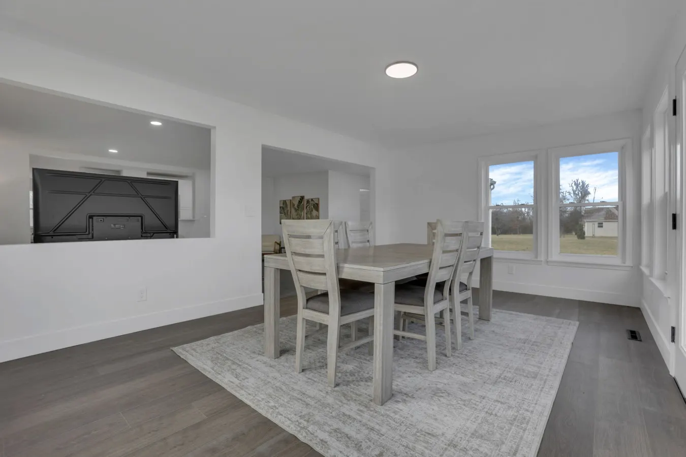 The Sitterly - Cozy Ranch in Canal Winchester 17