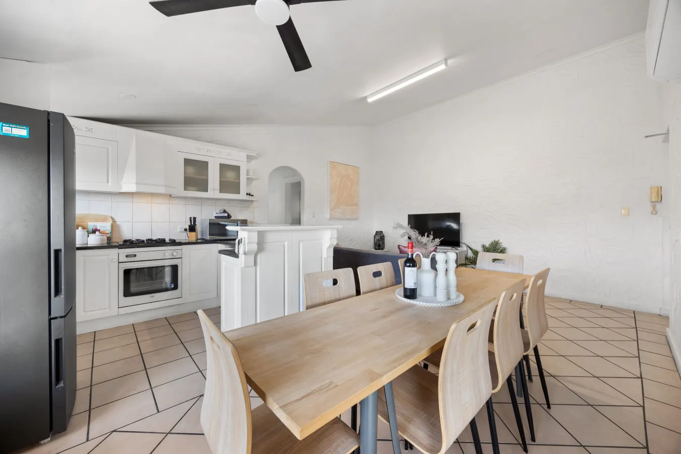 Ivy's at Glenelg Central—A Cosy Family Stay 11