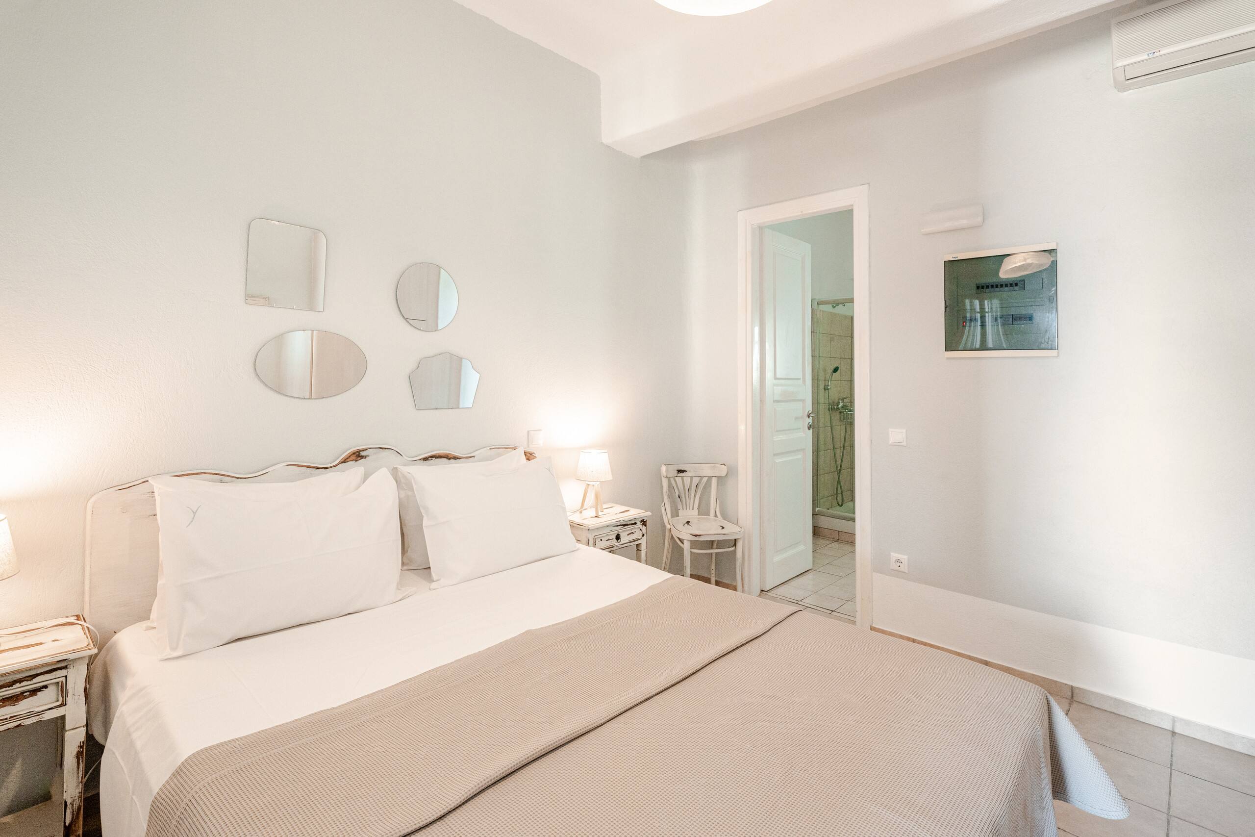 Sea View Studio with Shared Pool @ Panormos 12