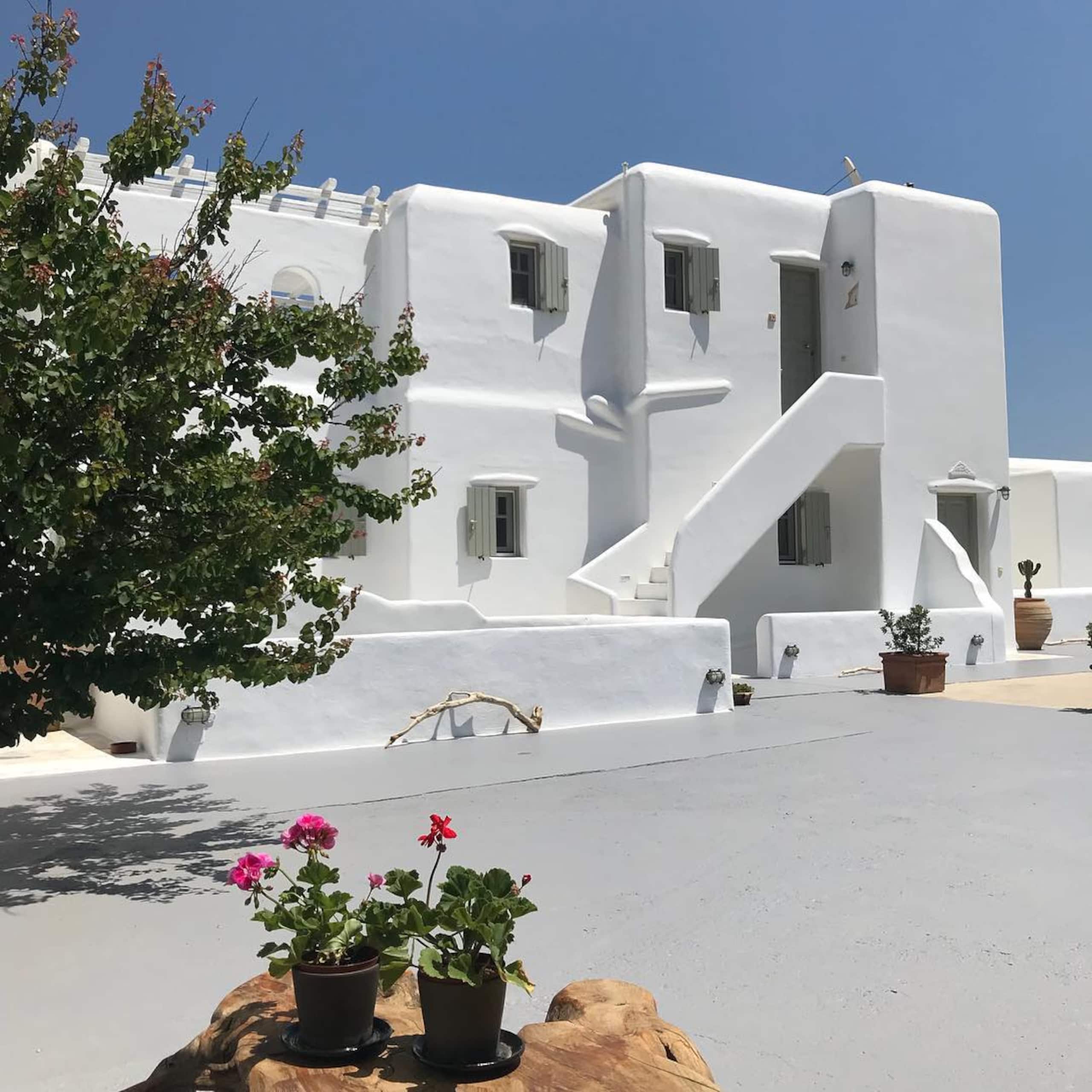 Sea View Studio with Shared Pool @ Panormos 26