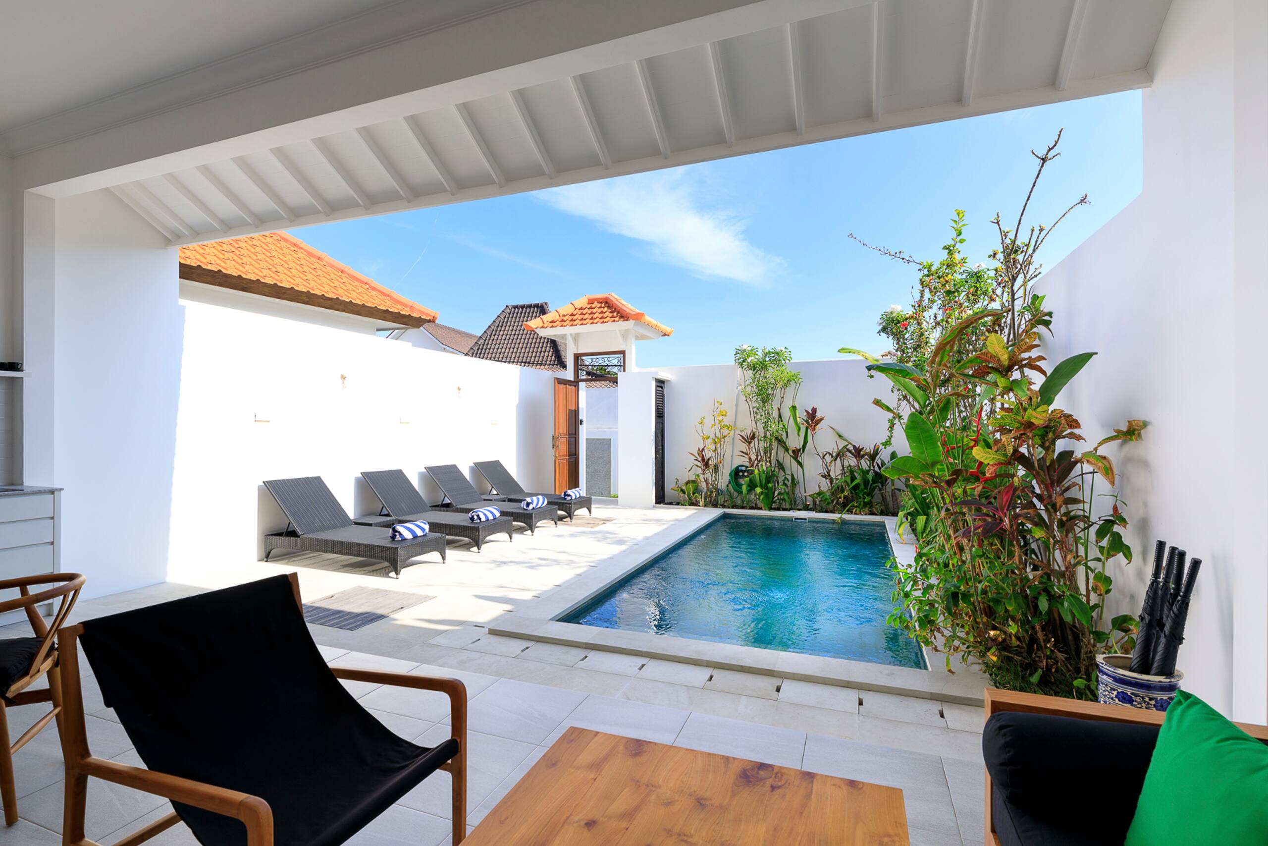 Gorgeous 2 Bed Pool Villa, Walk to Seminyak Beach 39