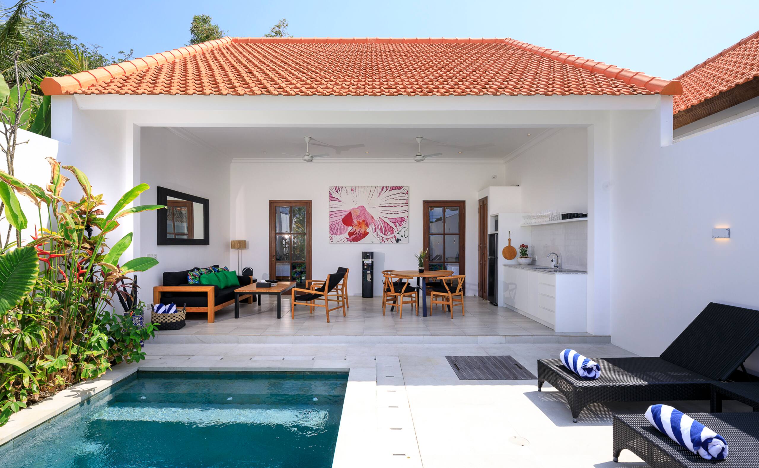 Gorgeous 2 Bed Pool Villa, Walk to Seminyak Beach 34