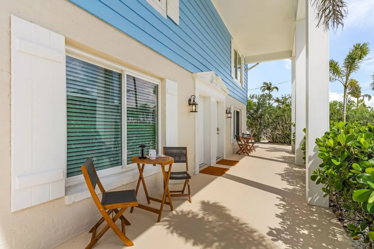 Blue Heaven*Pool duplex perfect for 2 families! 8