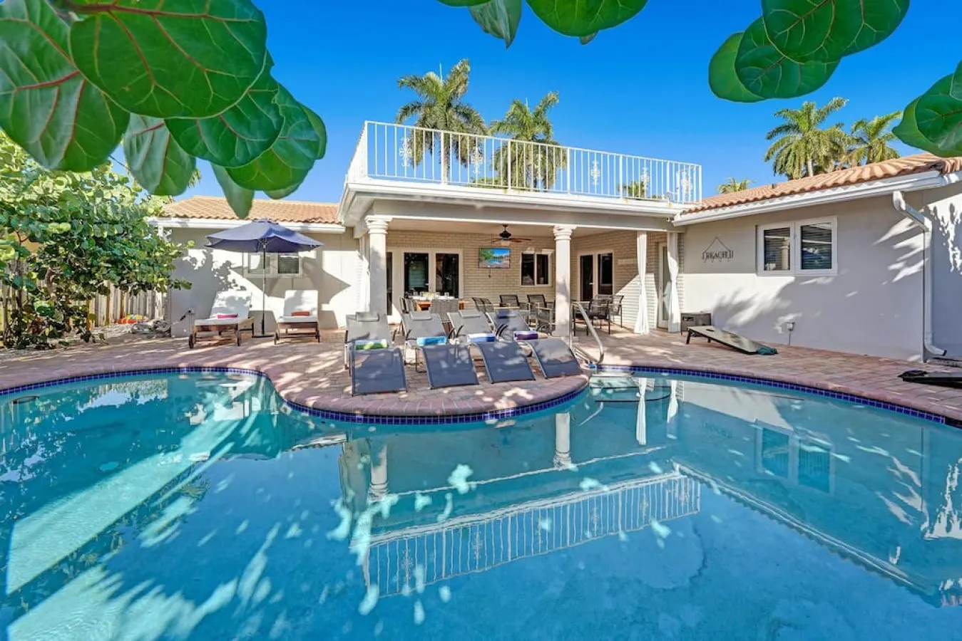 Family Beach Home. Pool & BBQ
