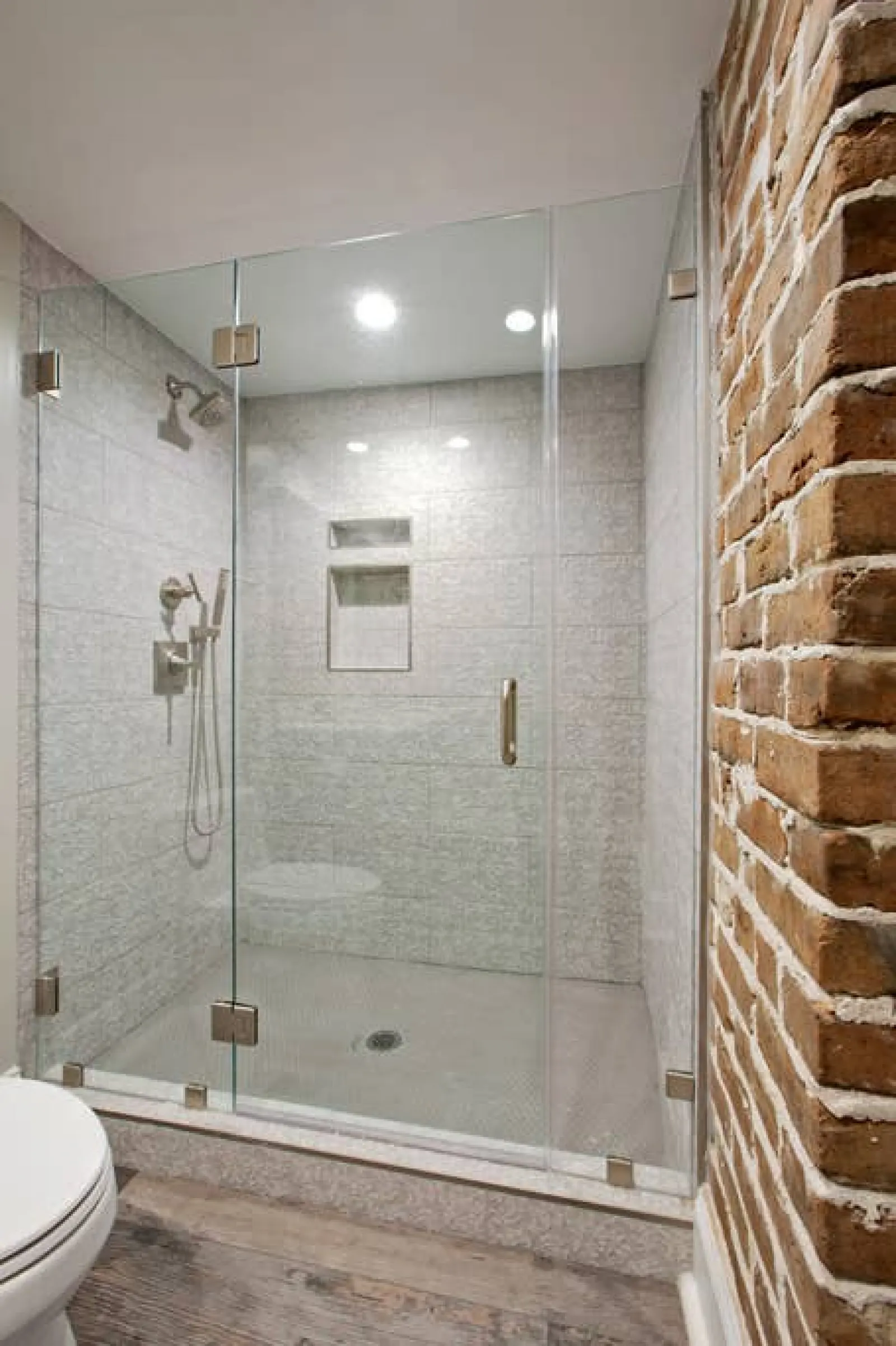 236 Oglethorpe A&B Rare & Beautifully Updated 9 Bed, 8 Bath Townhome 13