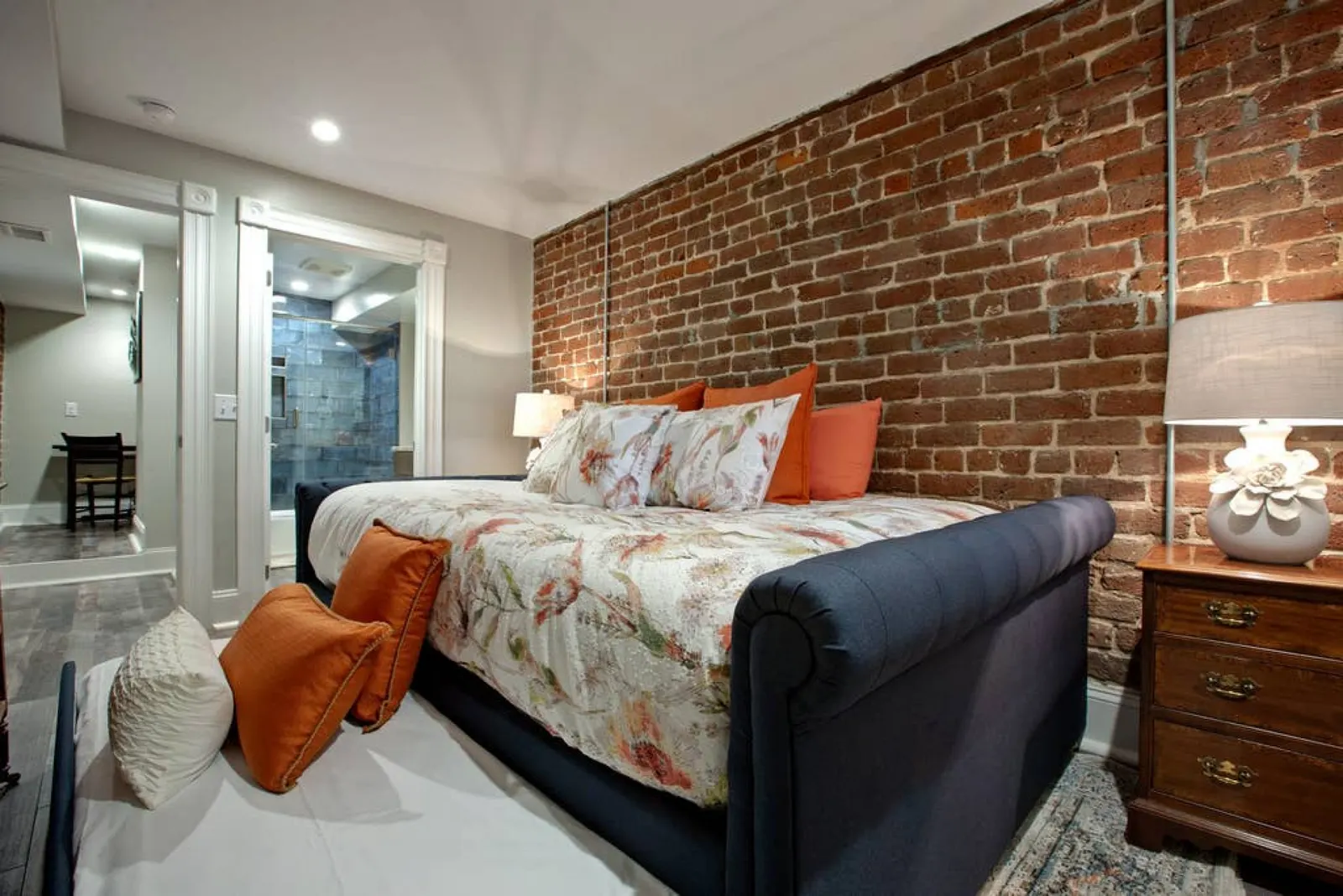 236 Oglethorpe A&B Rare & Beautifully Updated 9 Bed, 8 Bath Townhome 4