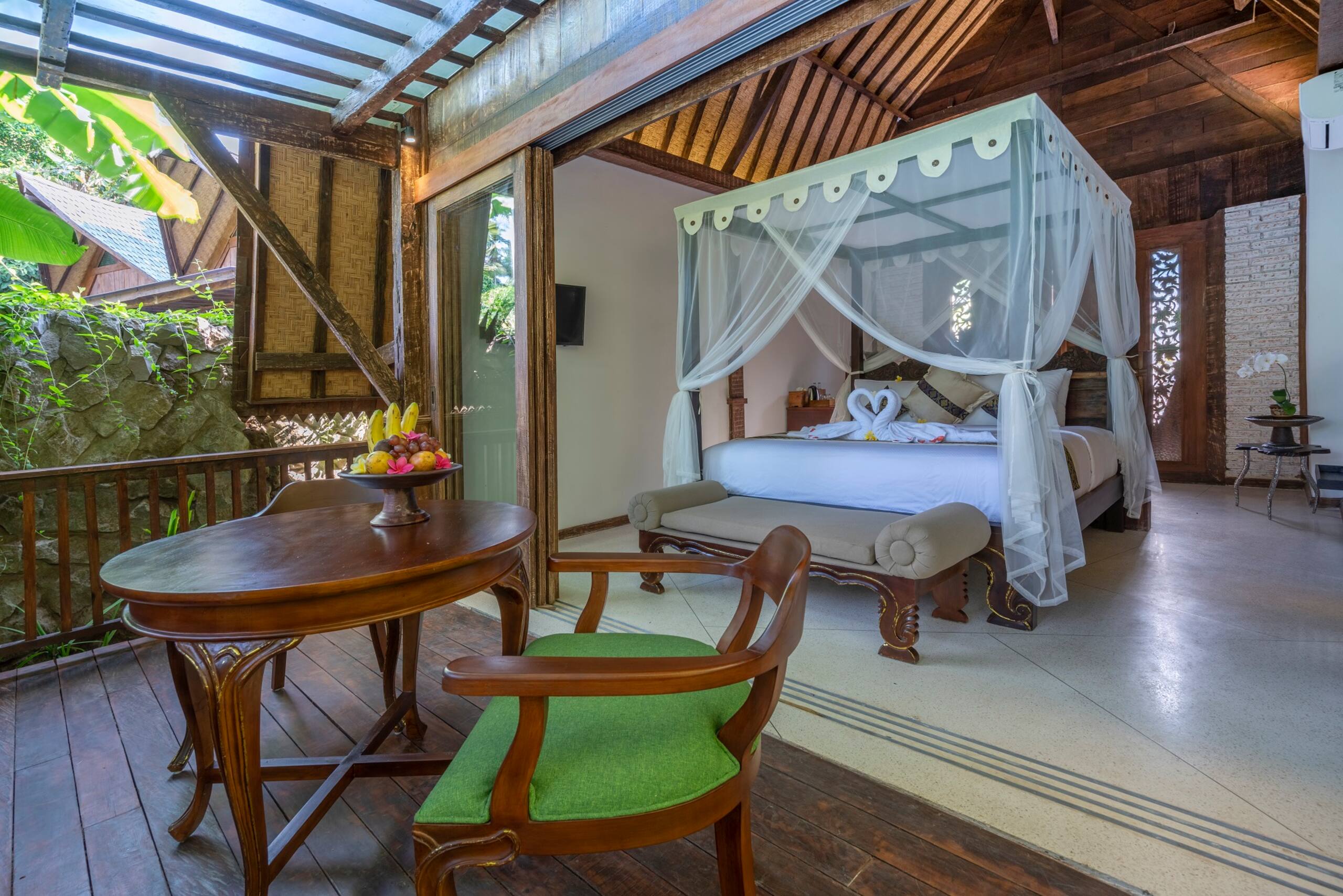 Menzel Ubud One Bedroom Ethnic Villa With Balcony 15