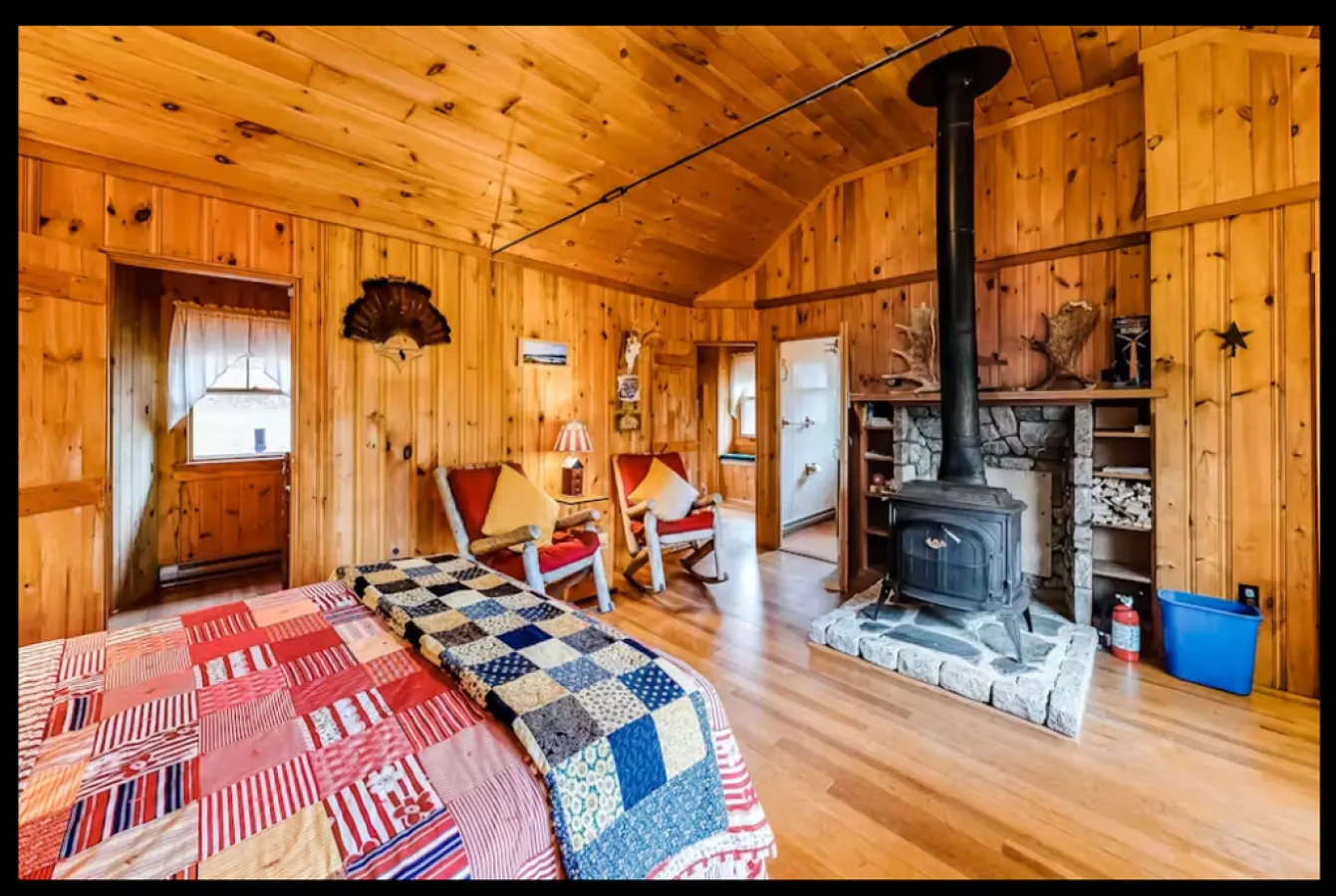 Rustic Cabin 12