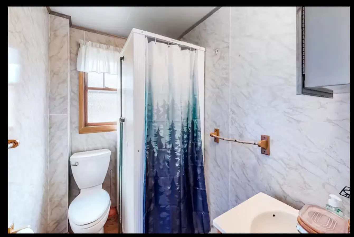 Rustic Cabin 8