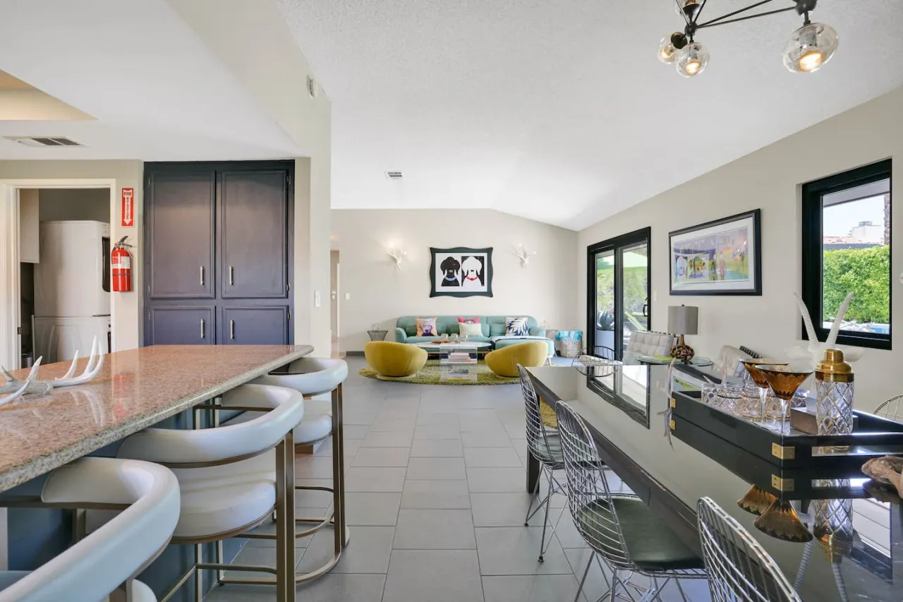 Luna Vista: Palm Springs, CA 16