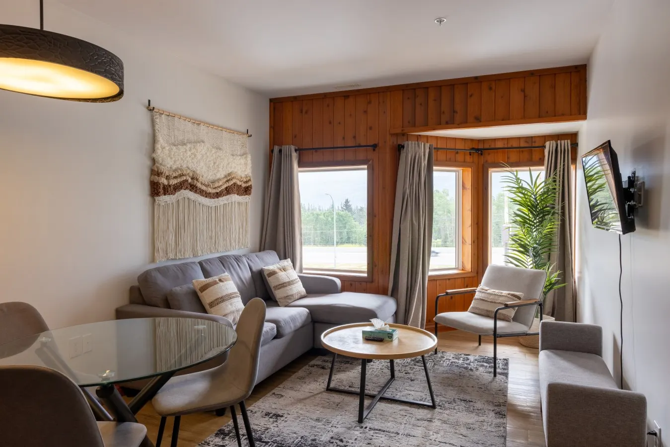 Suite 6 at The Gem | Bright & Modern 2BR — photo 4