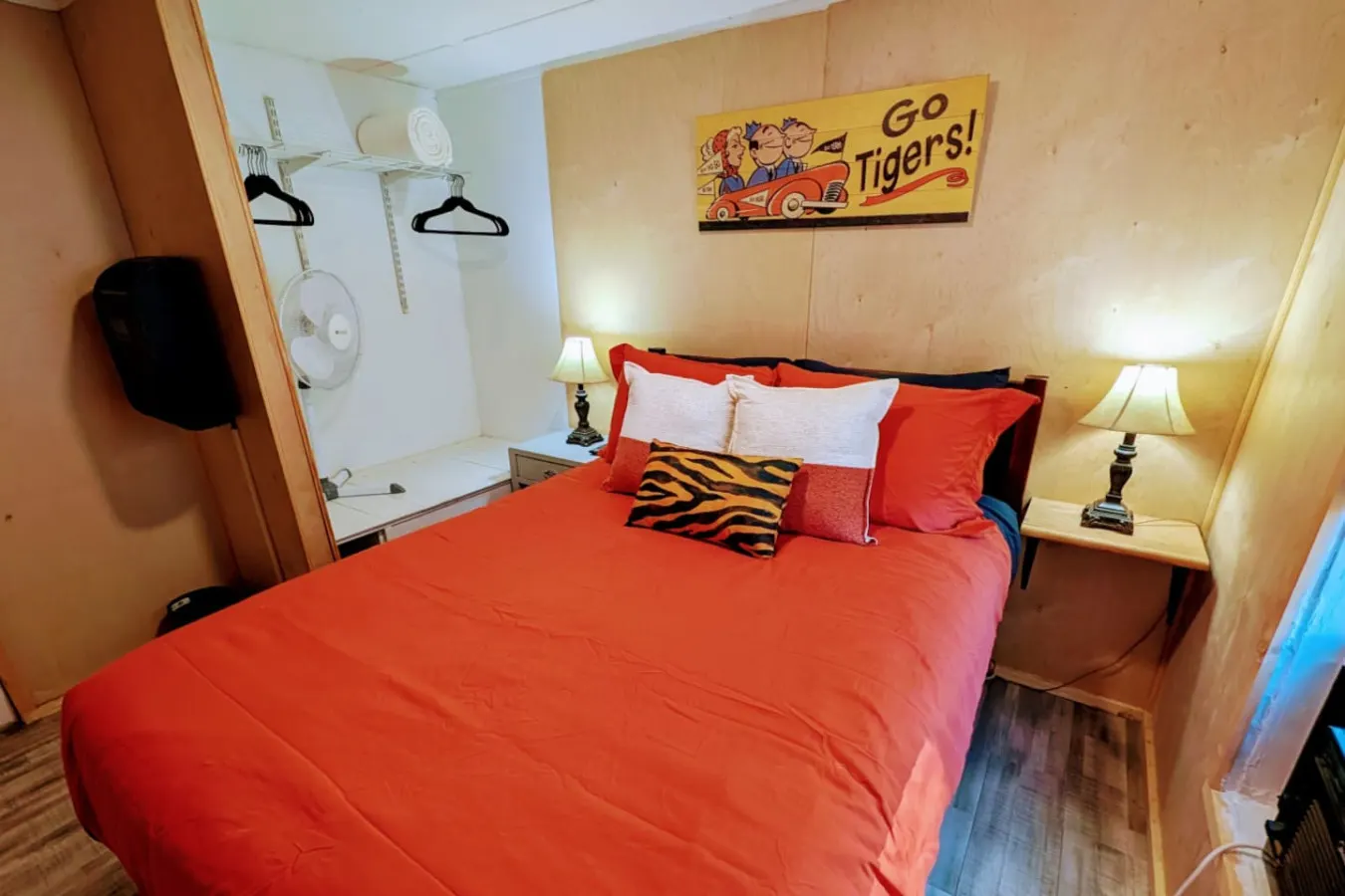 NEW! TigerRanch Two Homes, 20 Acres, Sleeps 14 7