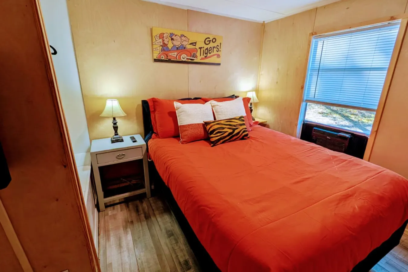 NEW! TigerRanch Two Homes, 20 Acres, Sleeps 14 8