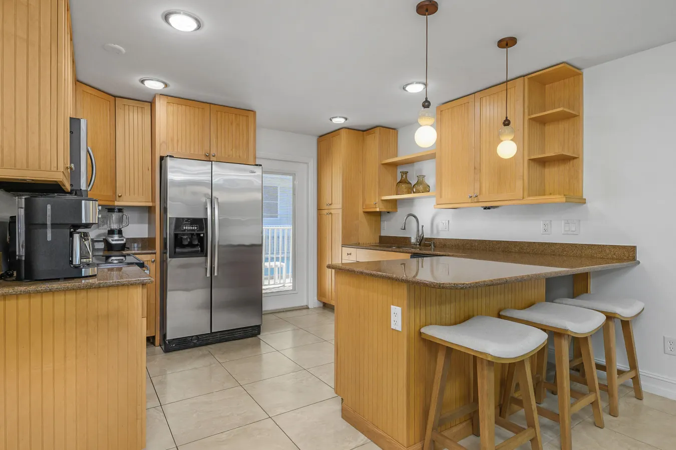 Downtown Naples Retreat - Walk to 5th Ave & Beach 4