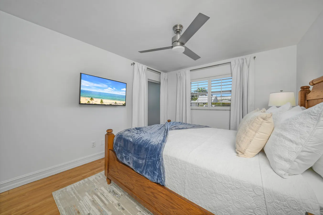 Downtown Naples Retreat - Walk to 5th Ave & Beach 6