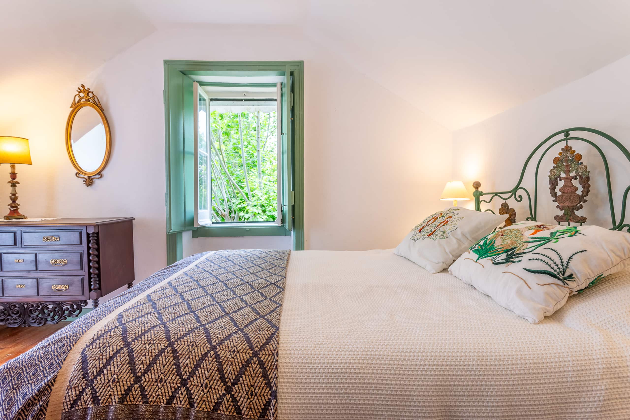 Casa da Paderna: Romantic Chalet in Old Sintra 6