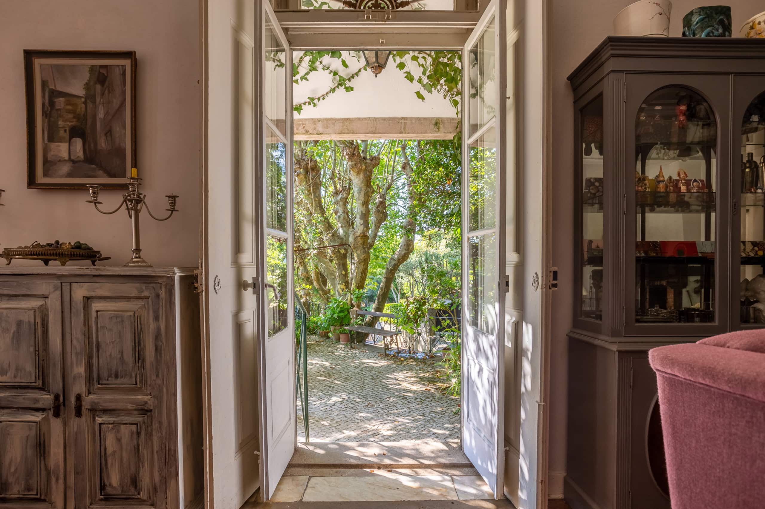 Casa da Paderna: Romantic Chalet in Old Sintra 8