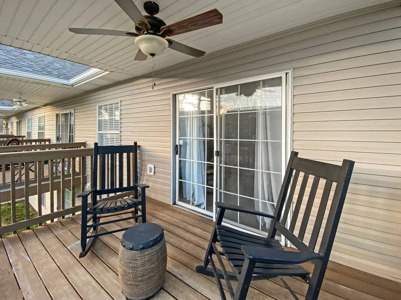 2 King Beds, Fishing and Lake a Walk Away! 13