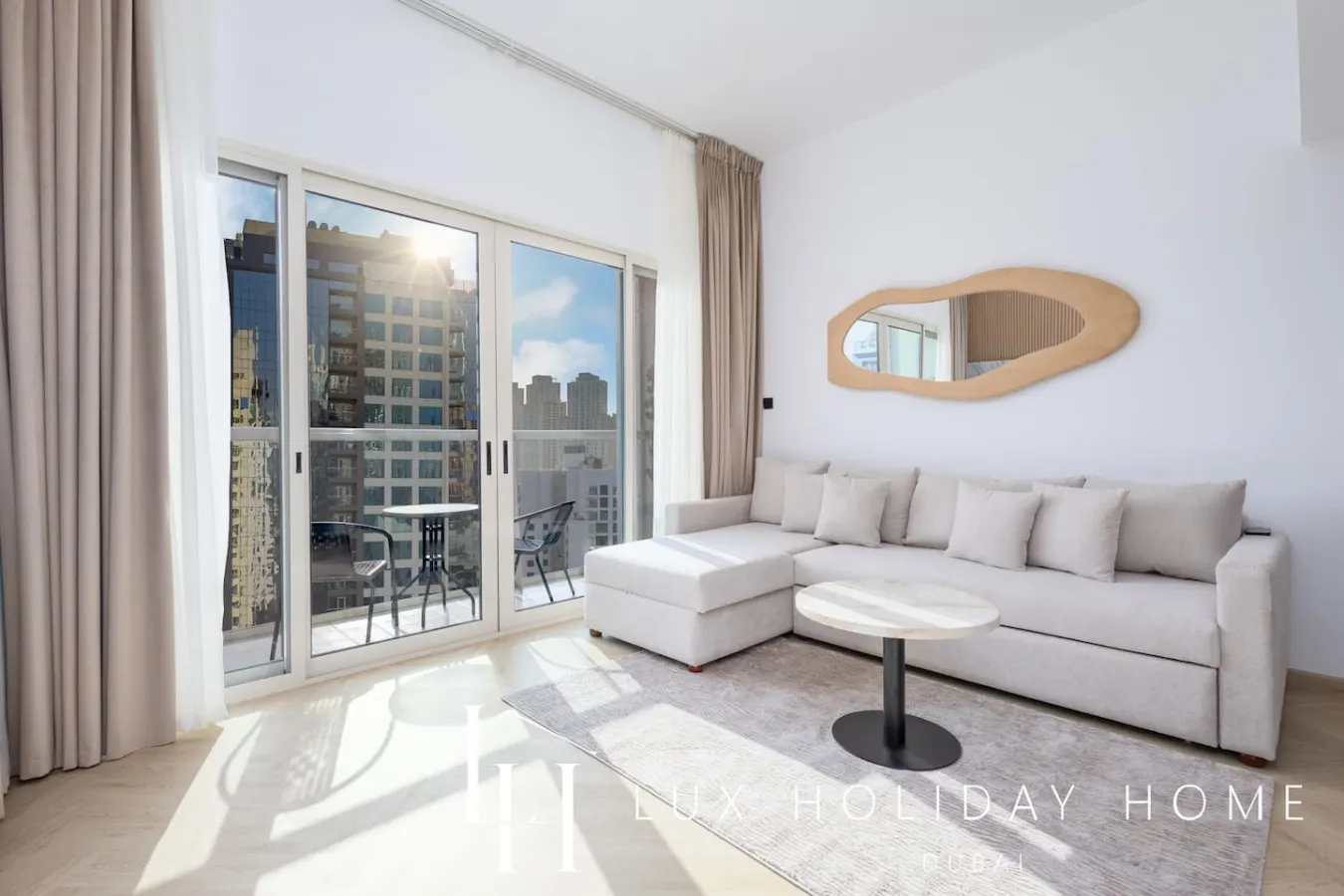 LUX The Marina View Suite 3 9