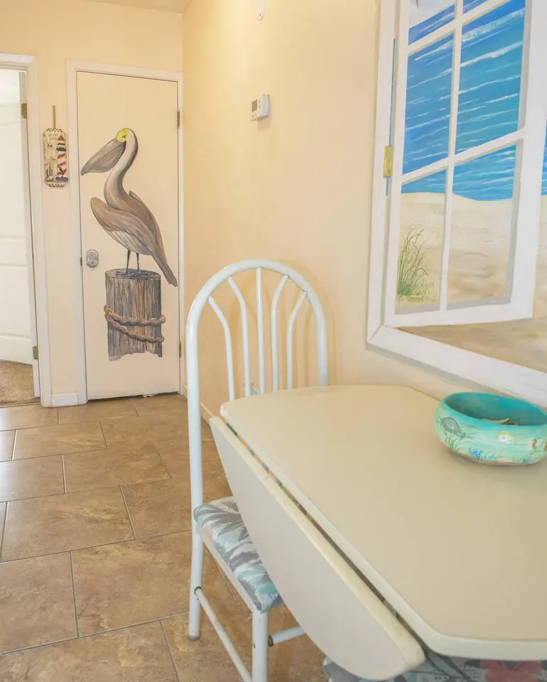 Sunswept 302-Cozy 1BR Condo w/pool & beach access 14