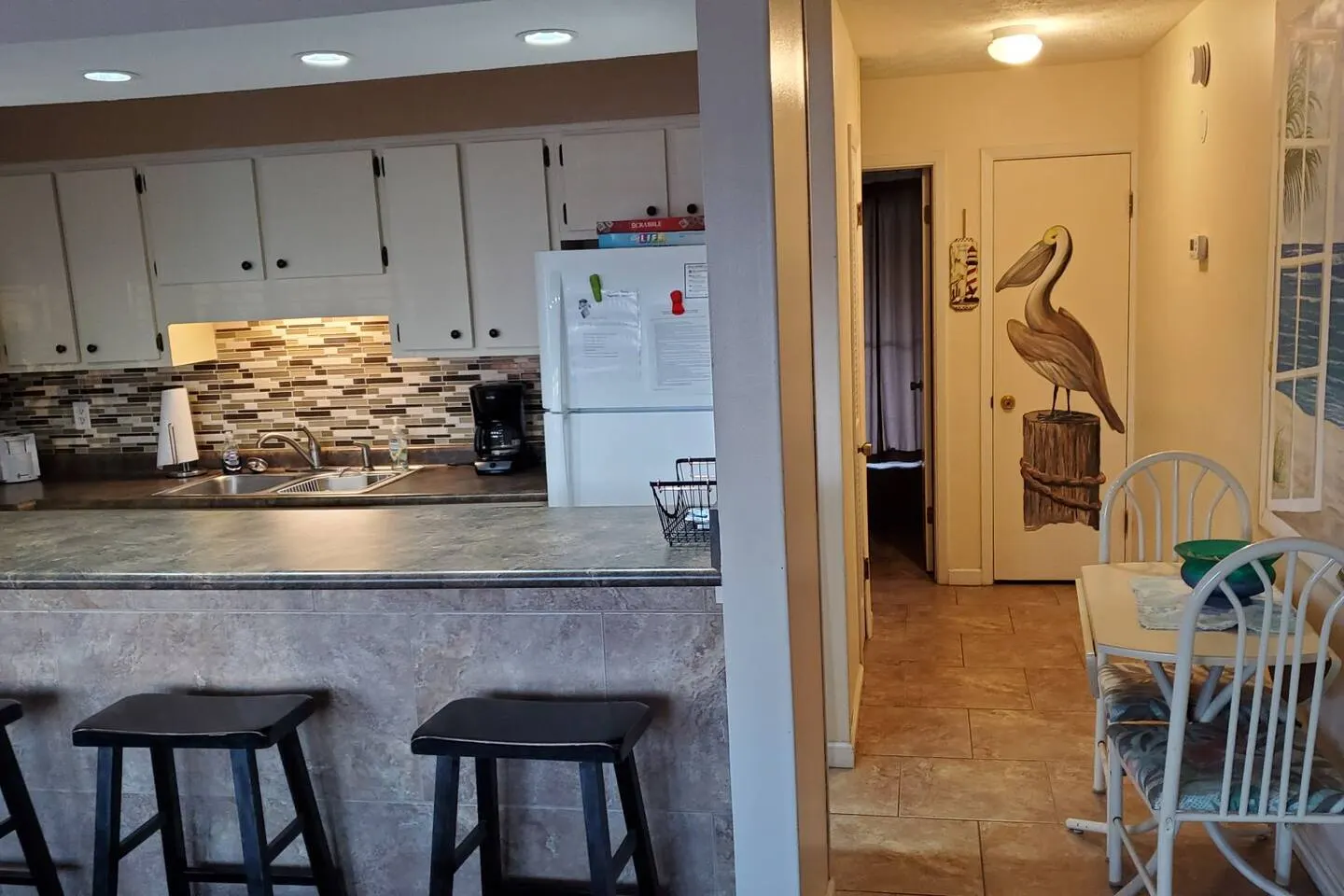 Sunswept 302-Cozy 1BR Condo w/pool & beach access 8
