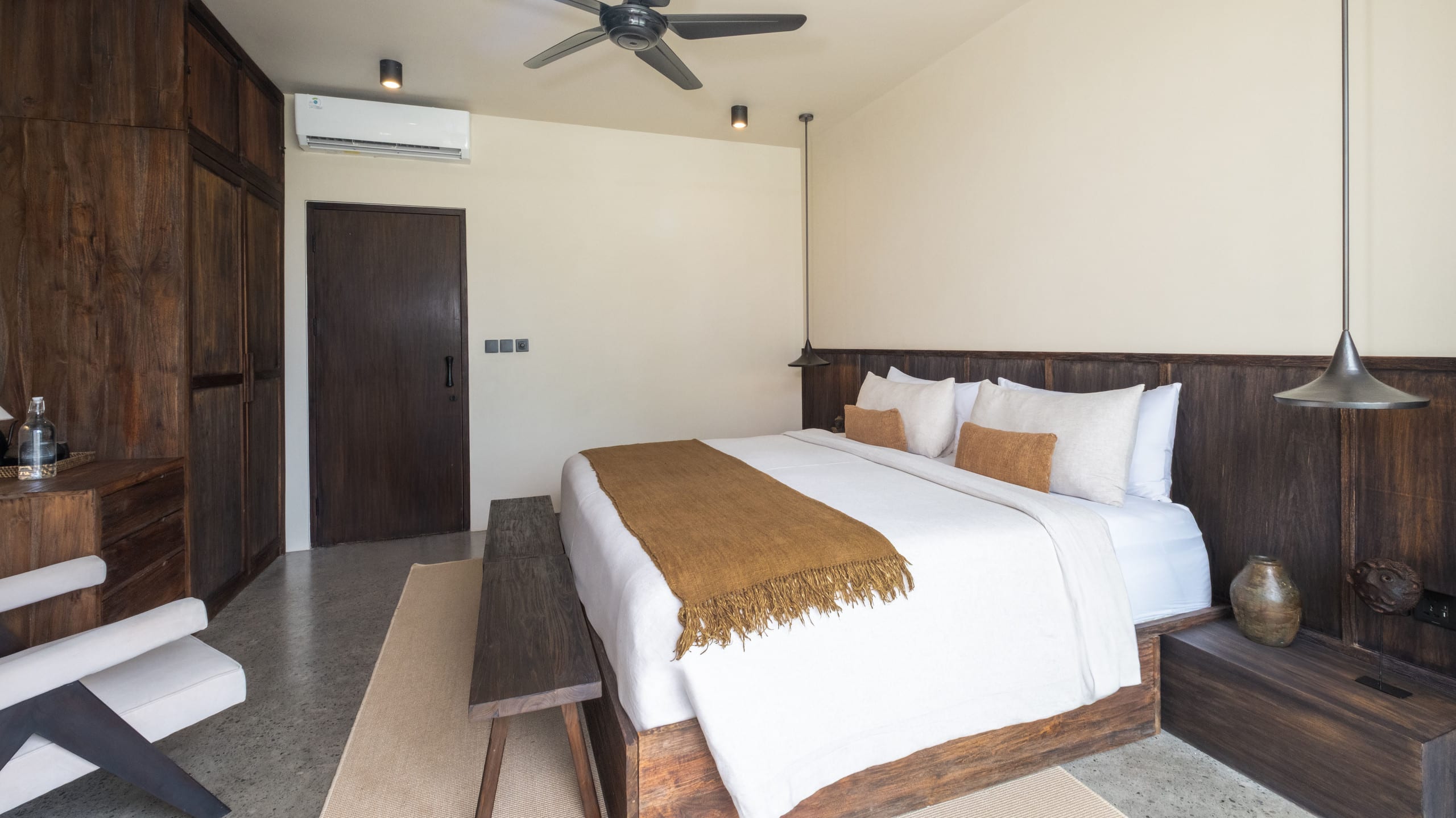 LUXE Villa • Breakfast • Private Sauna&Yoga Shala 26