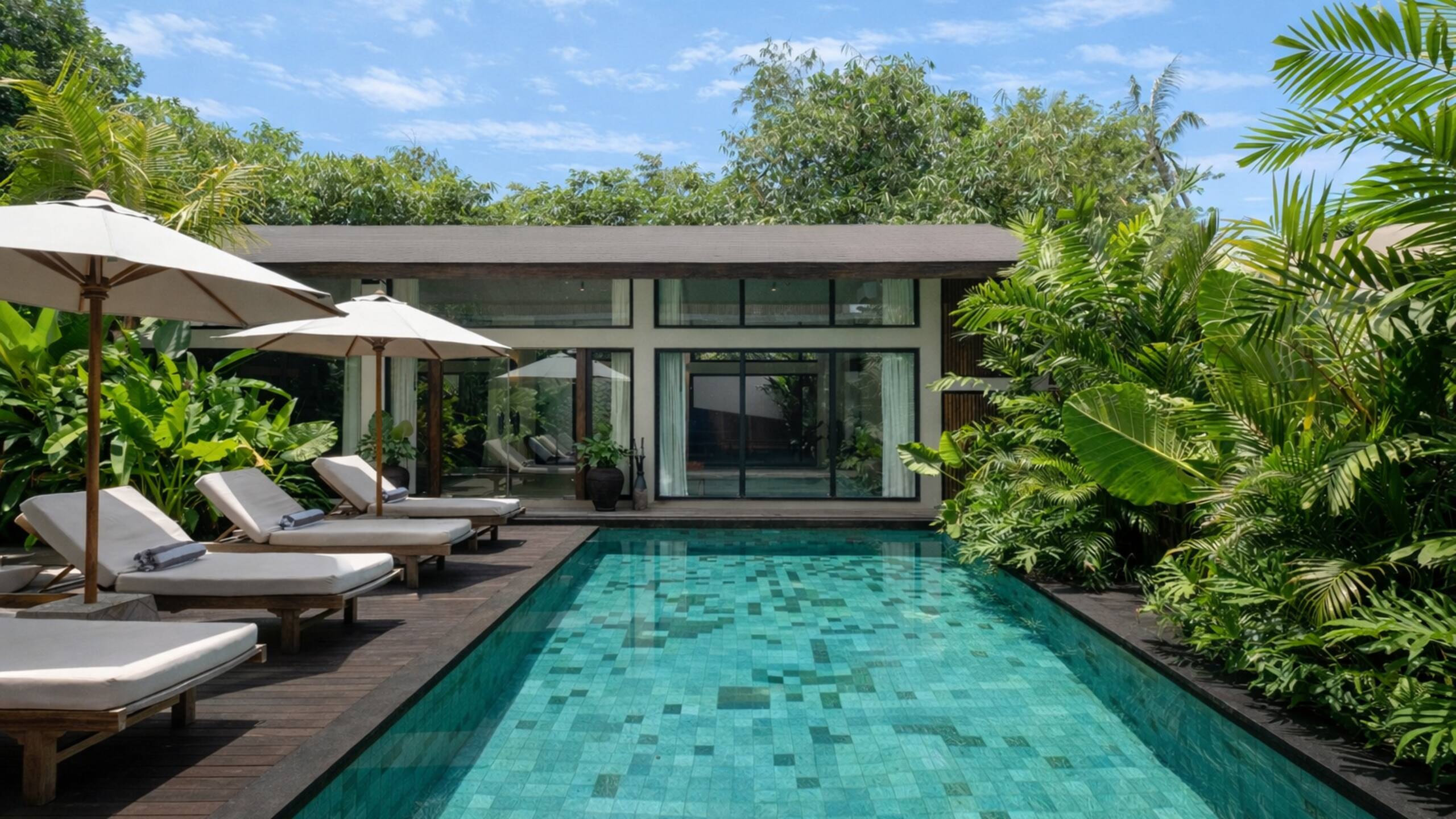 LUXE Villa • Breakfast • Private Sauna&Yoga Shala 8