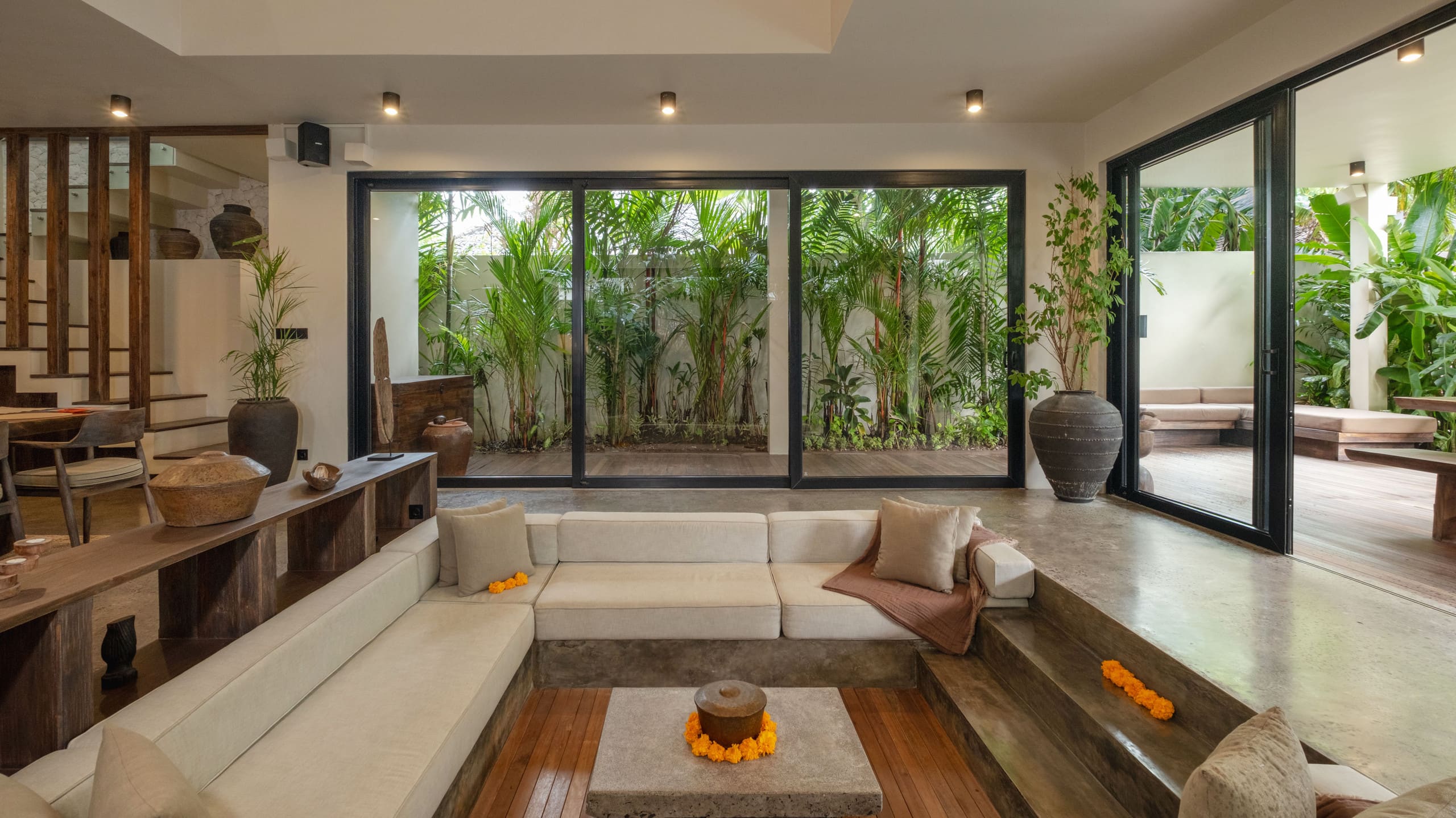 LUXE Villa • Breakfast • Private Sauna&Yoga Shala 10