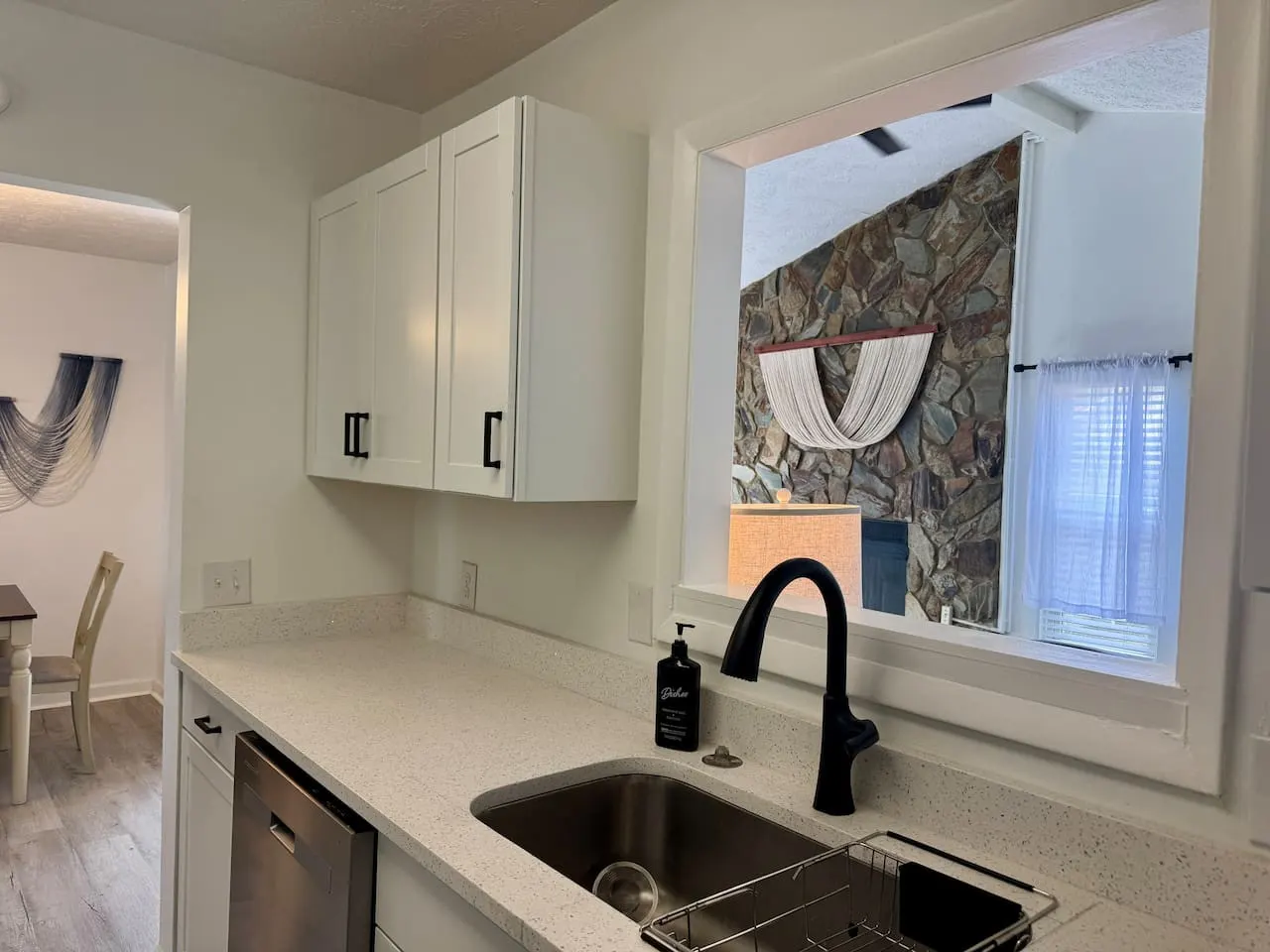 Beach Ya To It! Hot tub / Pet friendly / Walk to the beach! 17