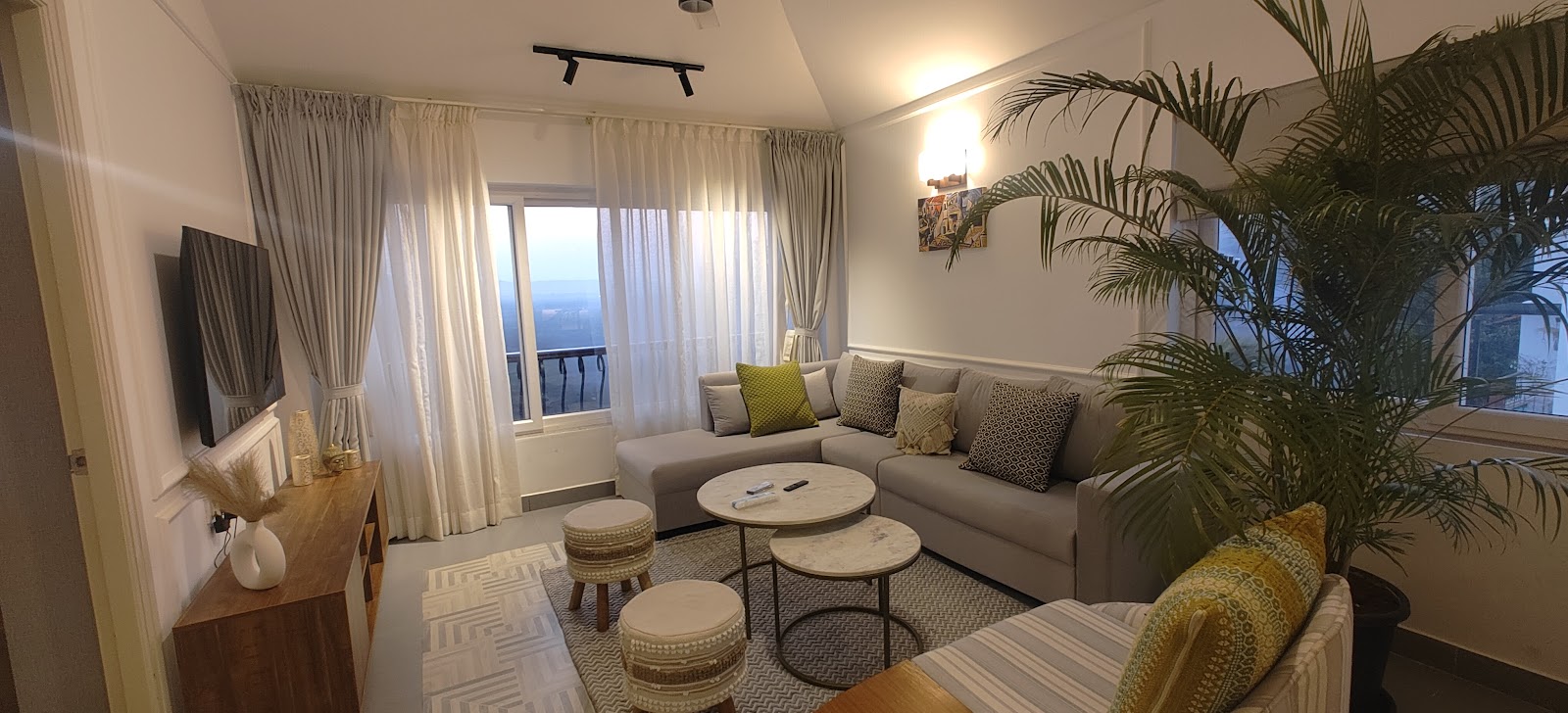 Casa De Solares -2bhk - 10 minutes to Candolim beach 1