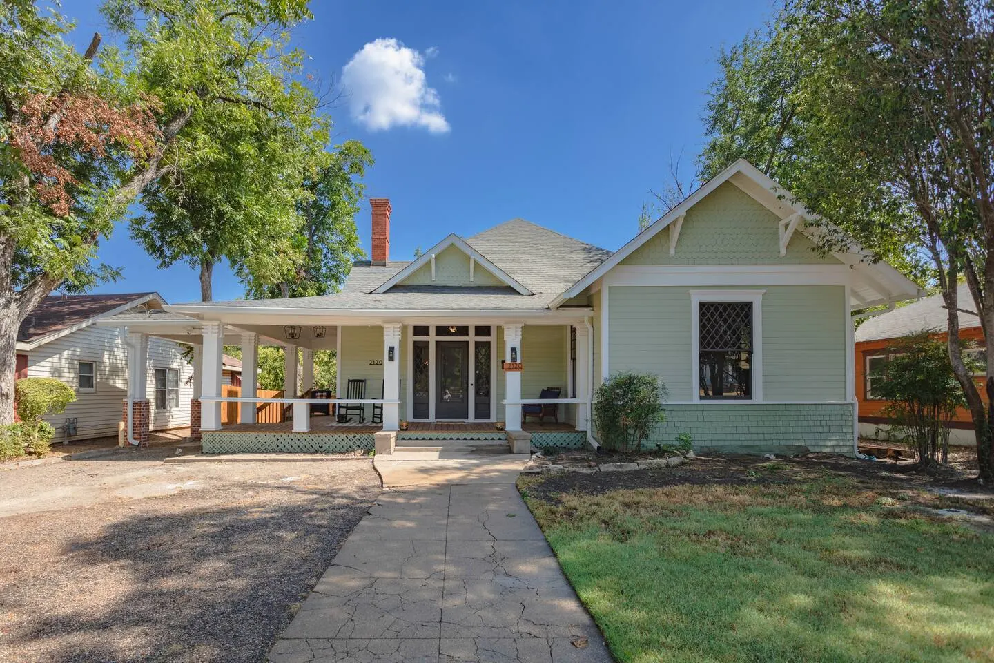 Oso Verde Waco's Charming Uptown Craftsman 2