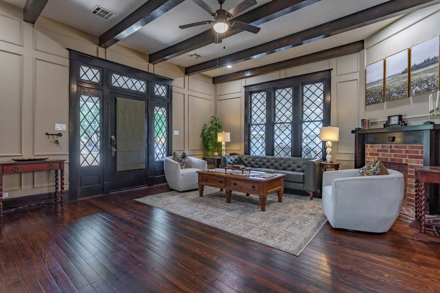 Oso Verde Waco's Charming Uptown Craftsman 9