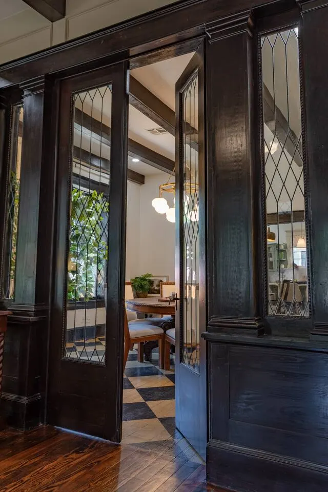 Oso Verde Waco's Charming Uptown Craftsman 15