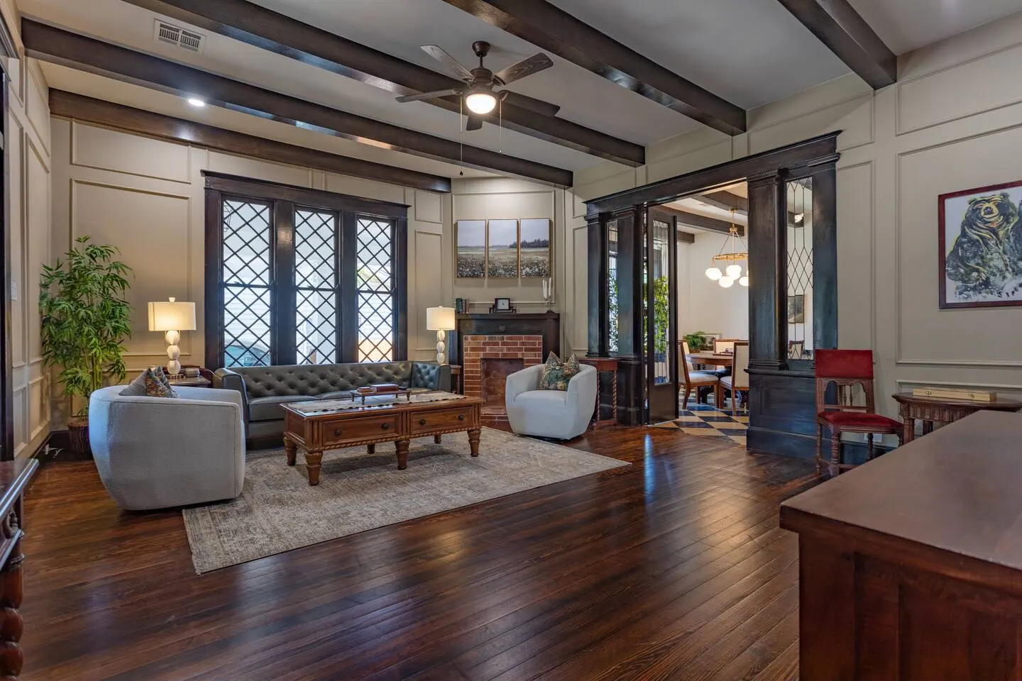 Oso Verde Waco's Charming Uptown Craftsman 7
