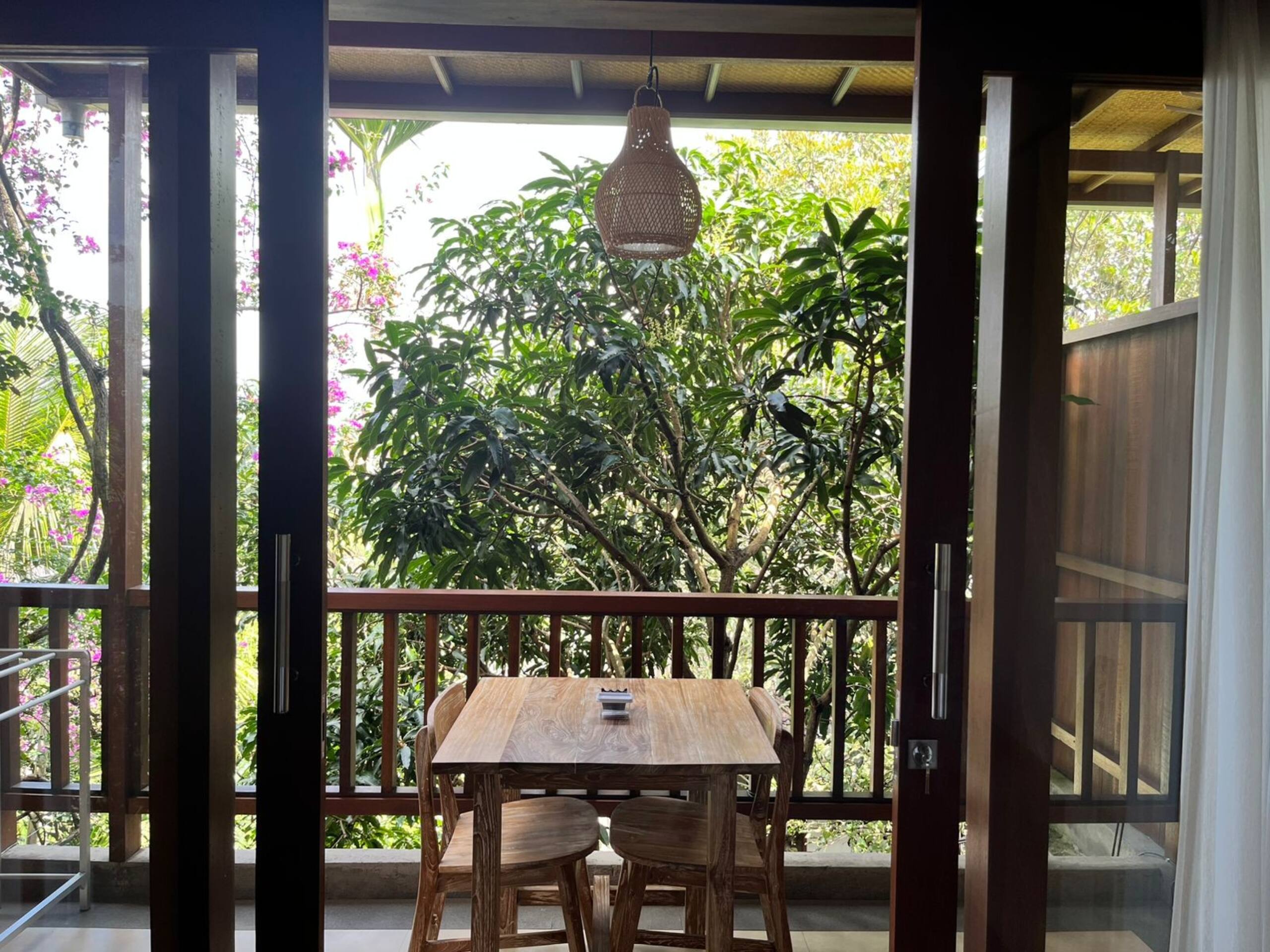 Jawi House & Painter - Tiny Room