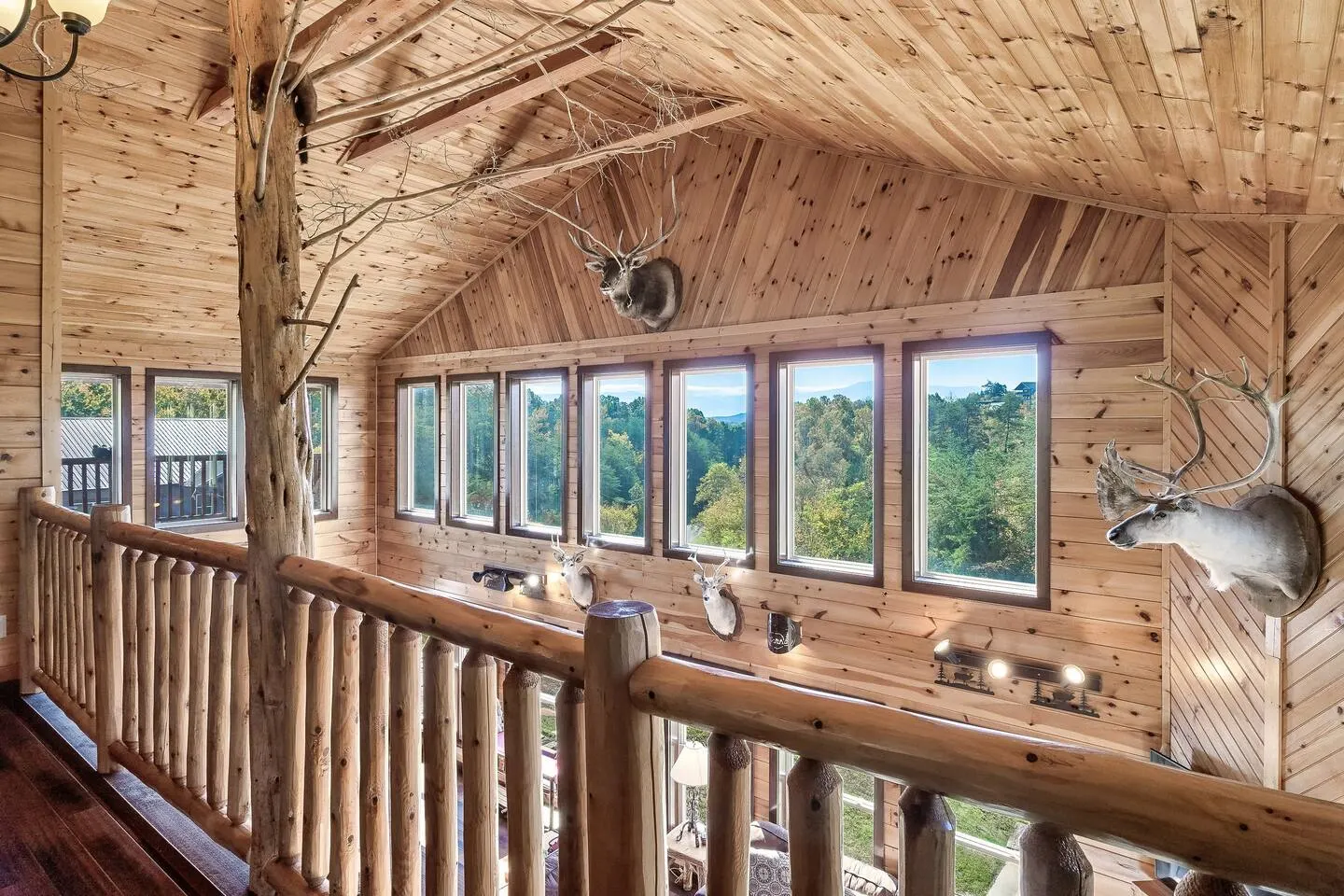 Private Lake Fire Pit Theater & Game Room 16