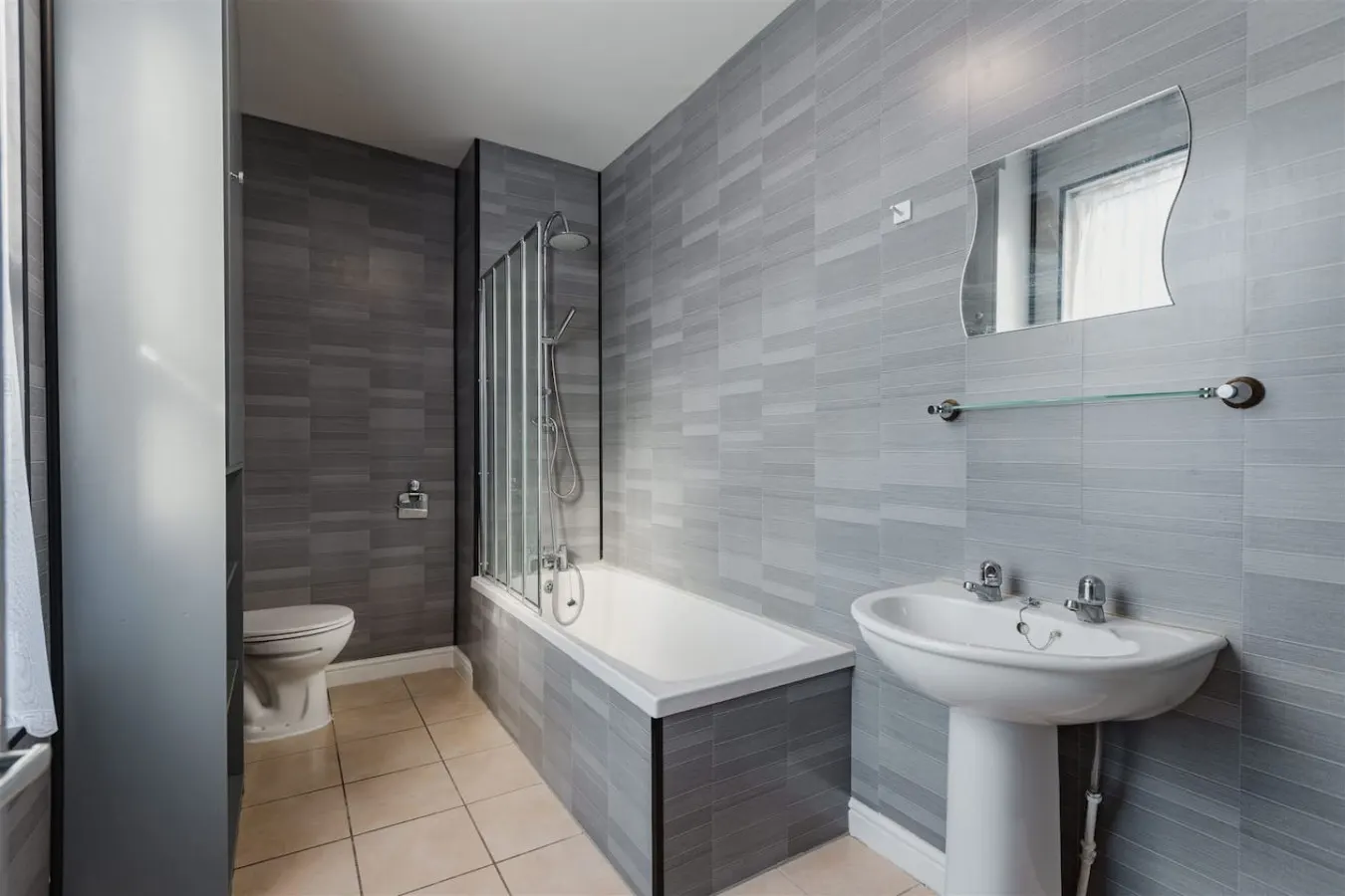 Hullidays》City Centre Urban Apartment 3 9