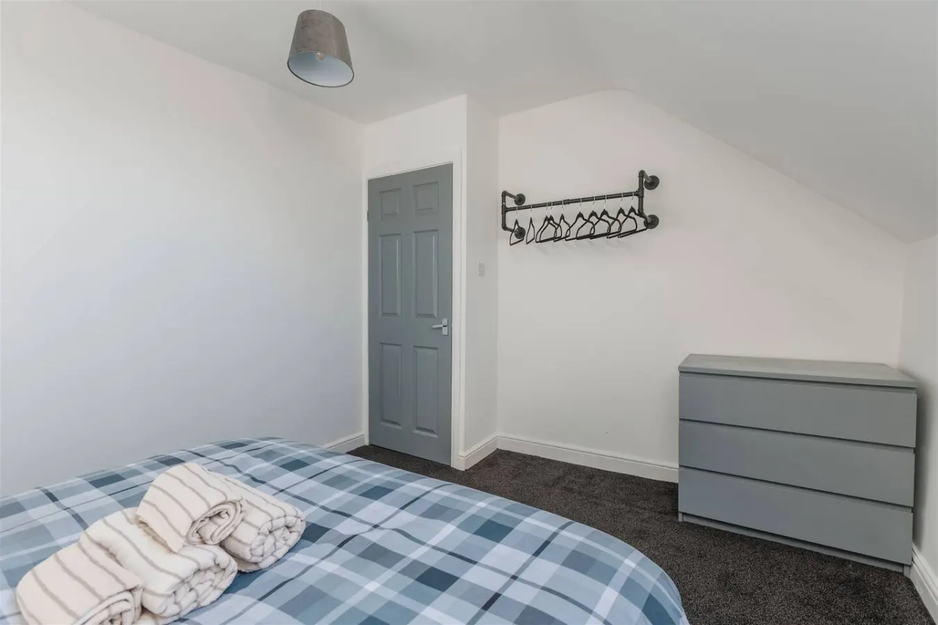 Hullidays》City Centre Urban Apartment 3 12