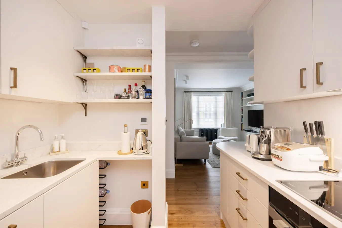 Luxury Knightsbridge 2-Bed Pavilion Road 9