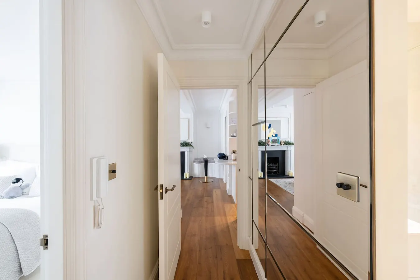 Luxury Knightsbridge 2-Bed Pavilion Road 14